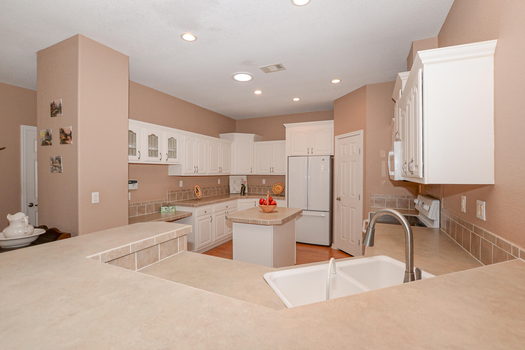3225 Scarlet Tanager Court Property Photo 19