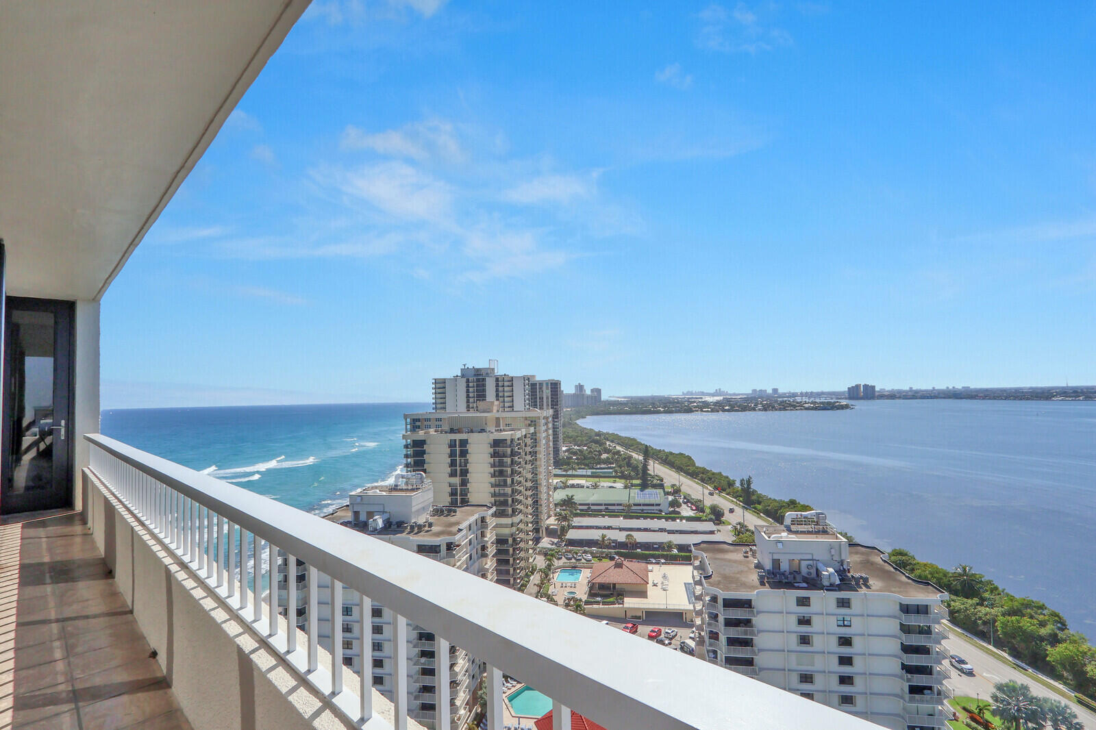 5510 N Ocean Drive 22d Property Photo 16