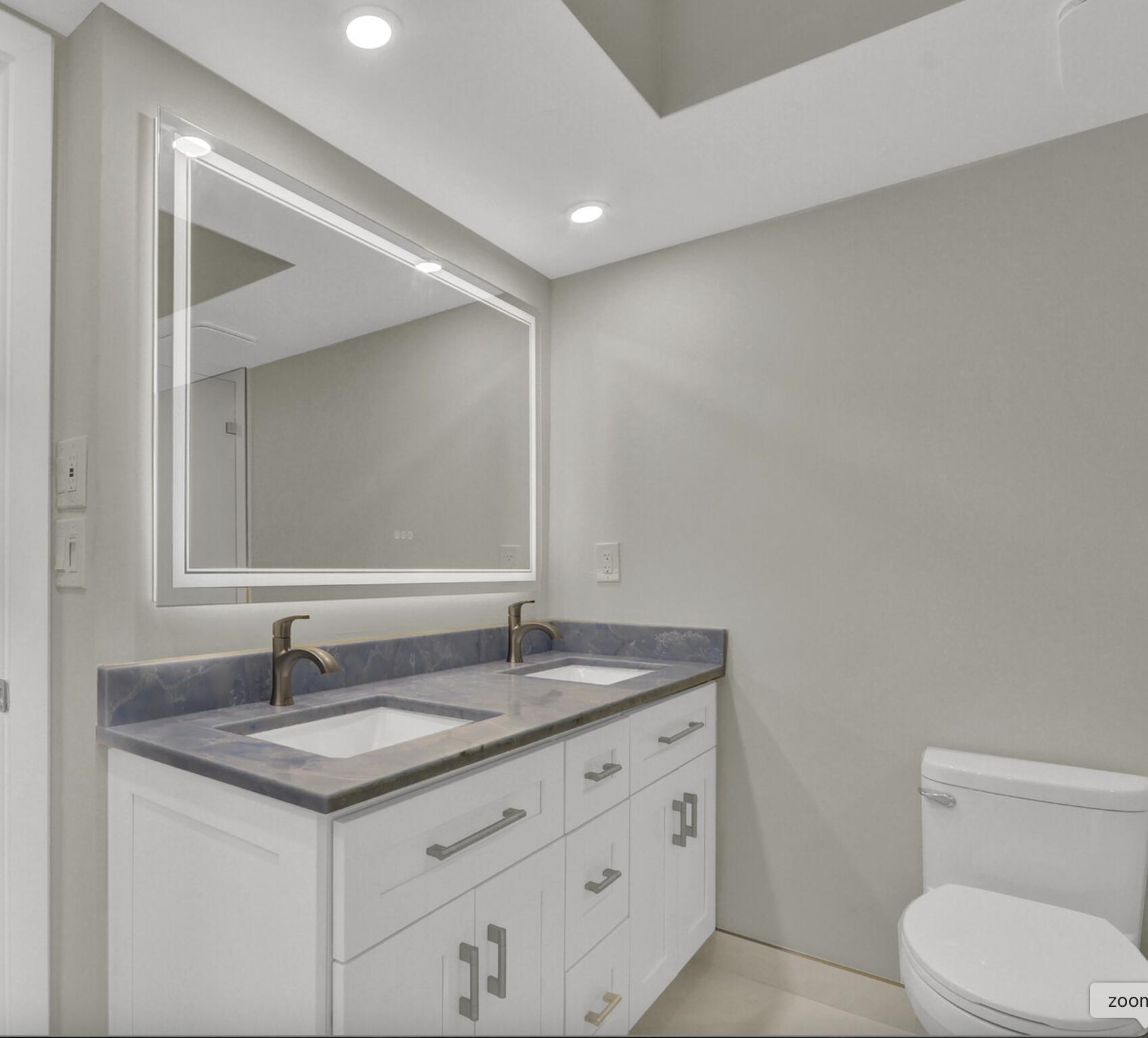 5510 N Ocean Drive 22d Property Photo 23