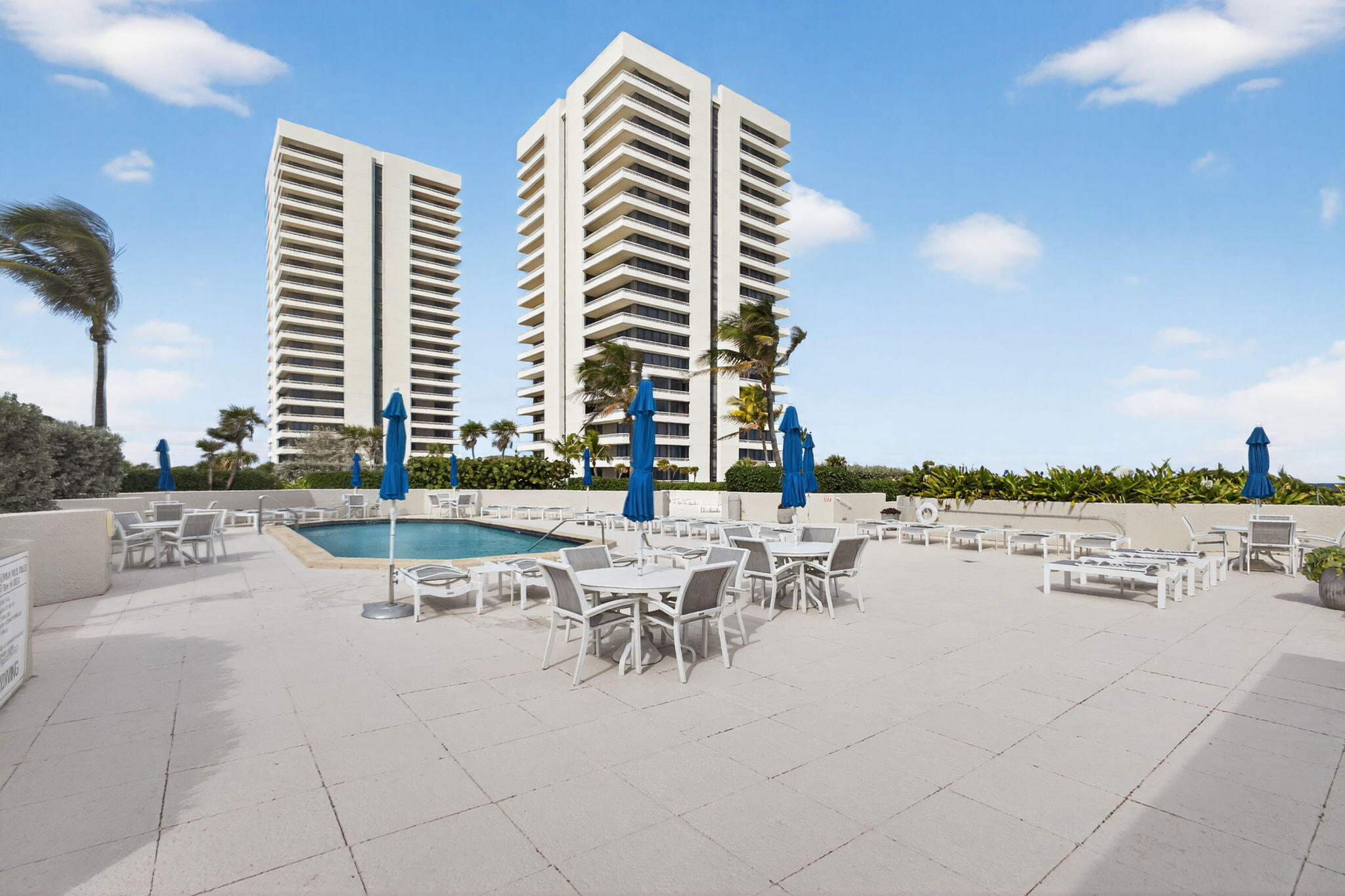 5510 N Ocean Drive 2d Property Photo 49
