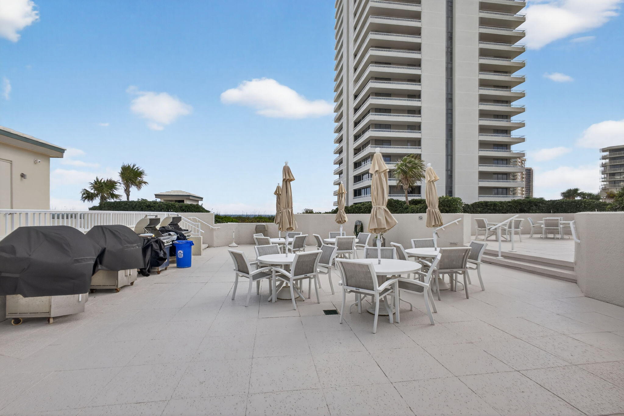 5510 N Ocean Drive 2d Property Photo 52