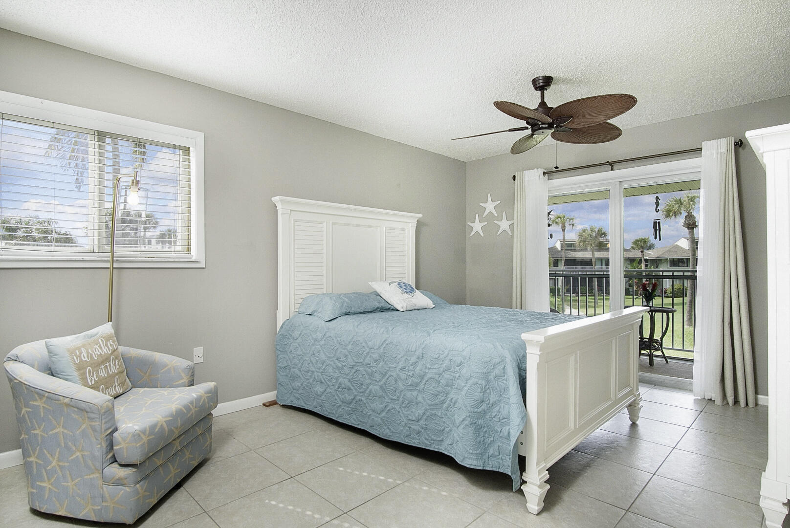 2400 S Ocean Drive 821 Property Photo 12