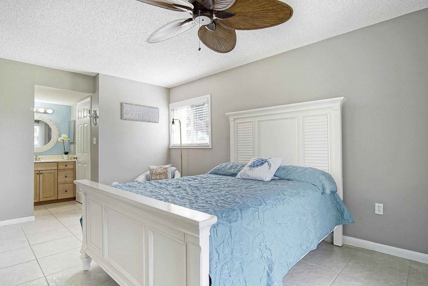 2400 S Ocean Drive 821 Property Photo 13