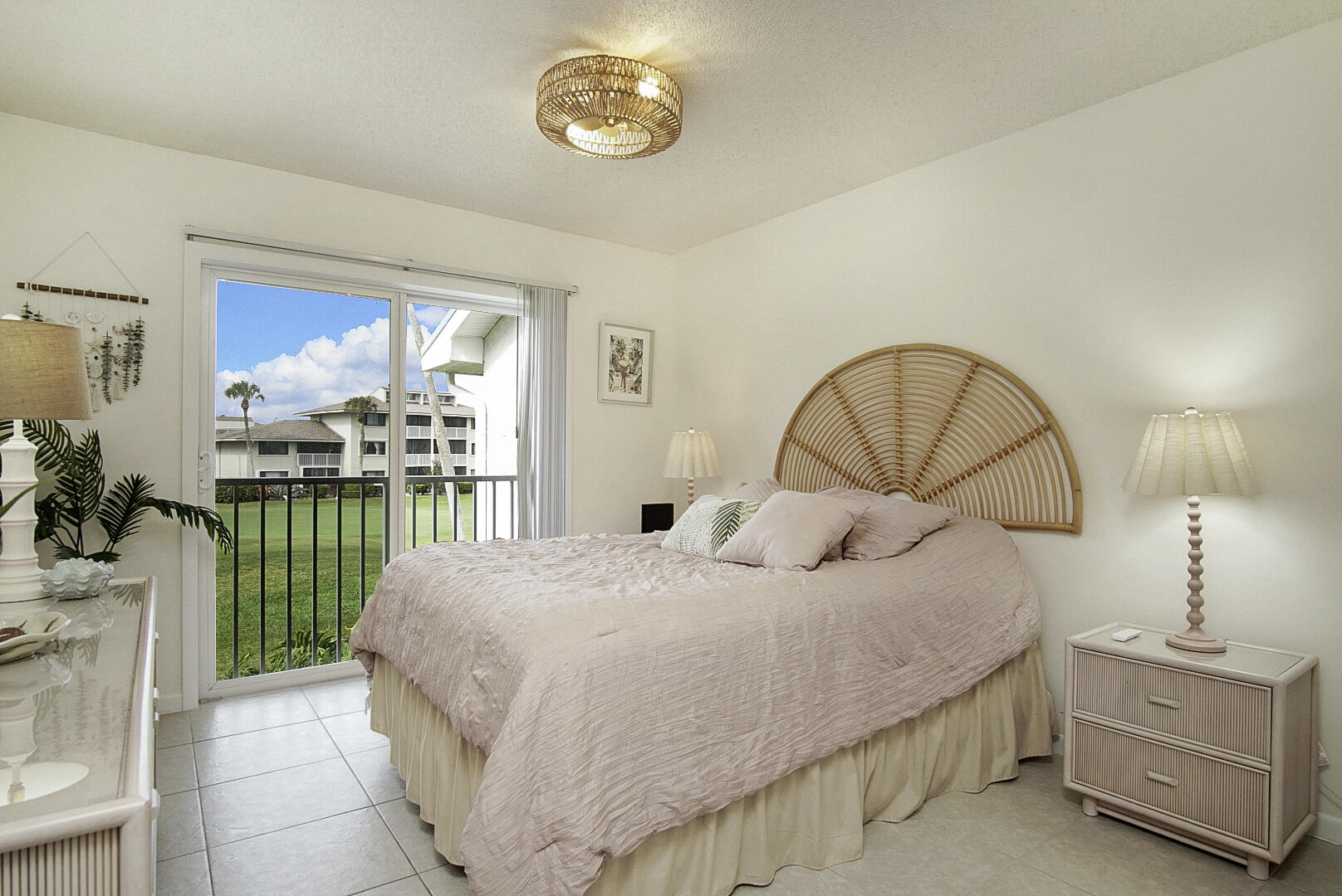 2400 S Ocean Drive 821 Property Photo 22