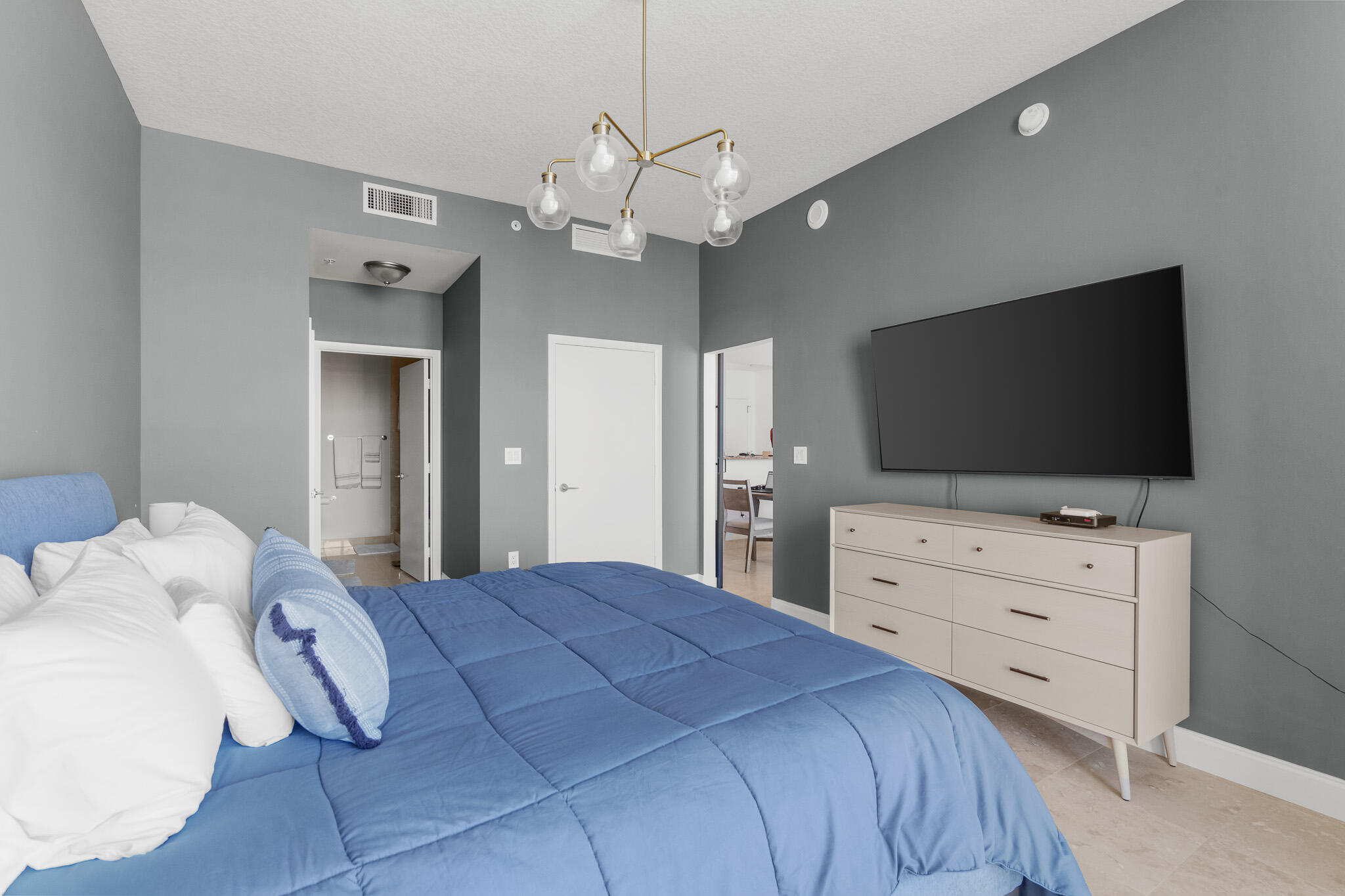550 Okeechobee Boulevard Lph-06 Property Photo 16
