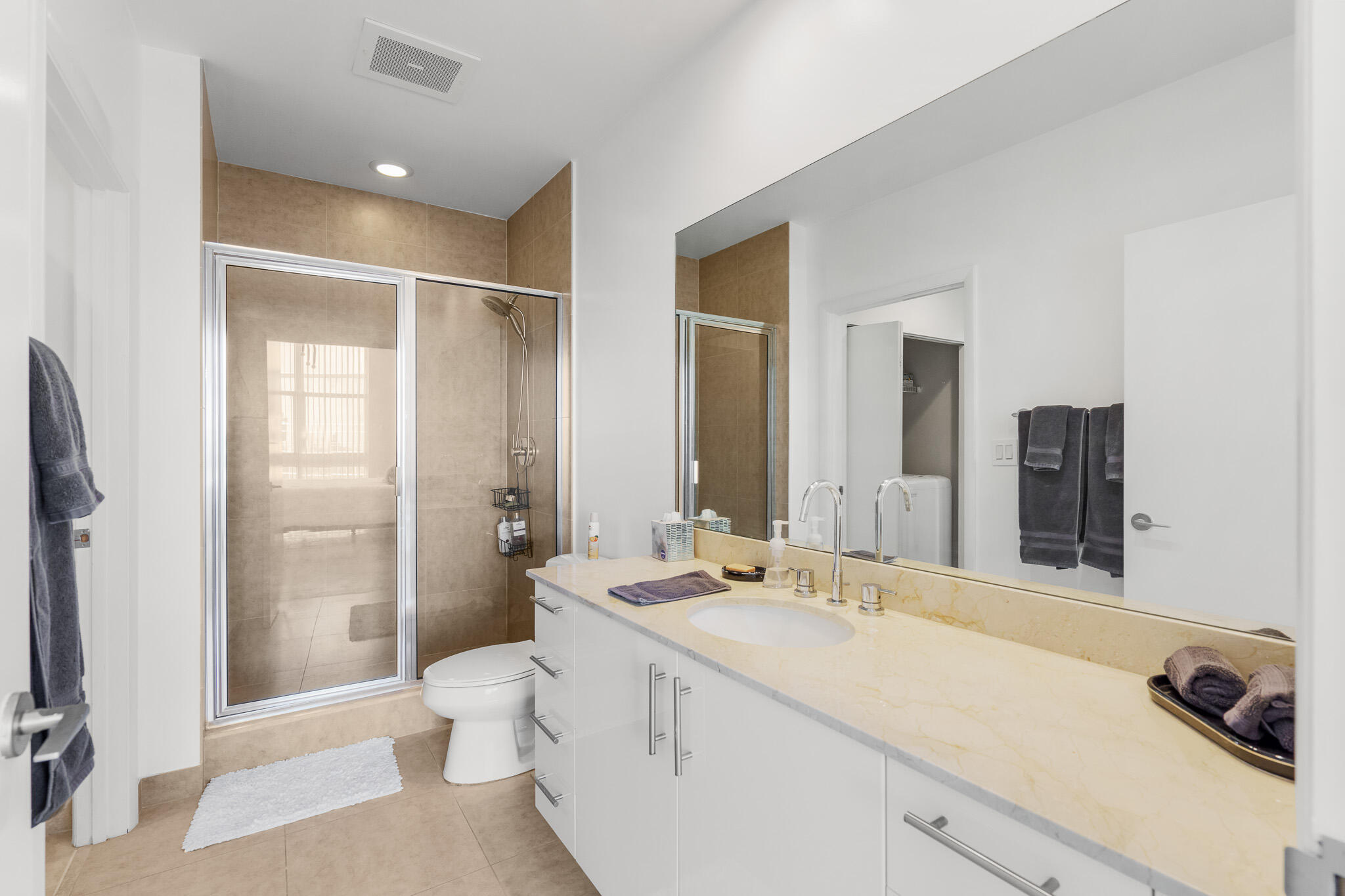 550 Okeechobee Boulevard Lph-06 Property Photo 23