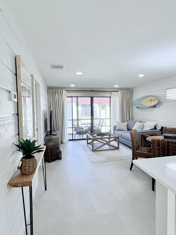 2050 Oleander Boulevard 2-205 Property Photo 17