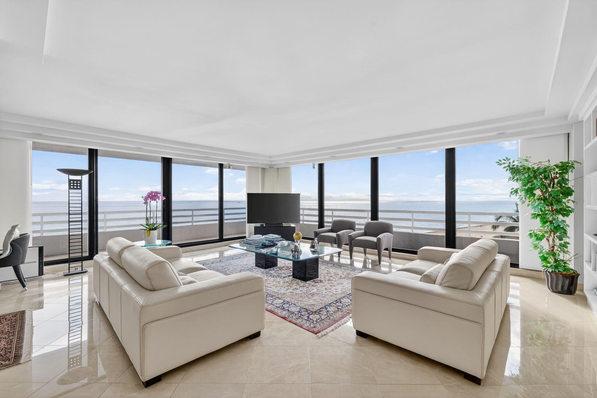 1500 S Ocean Boulevard 606 Property Photo 1