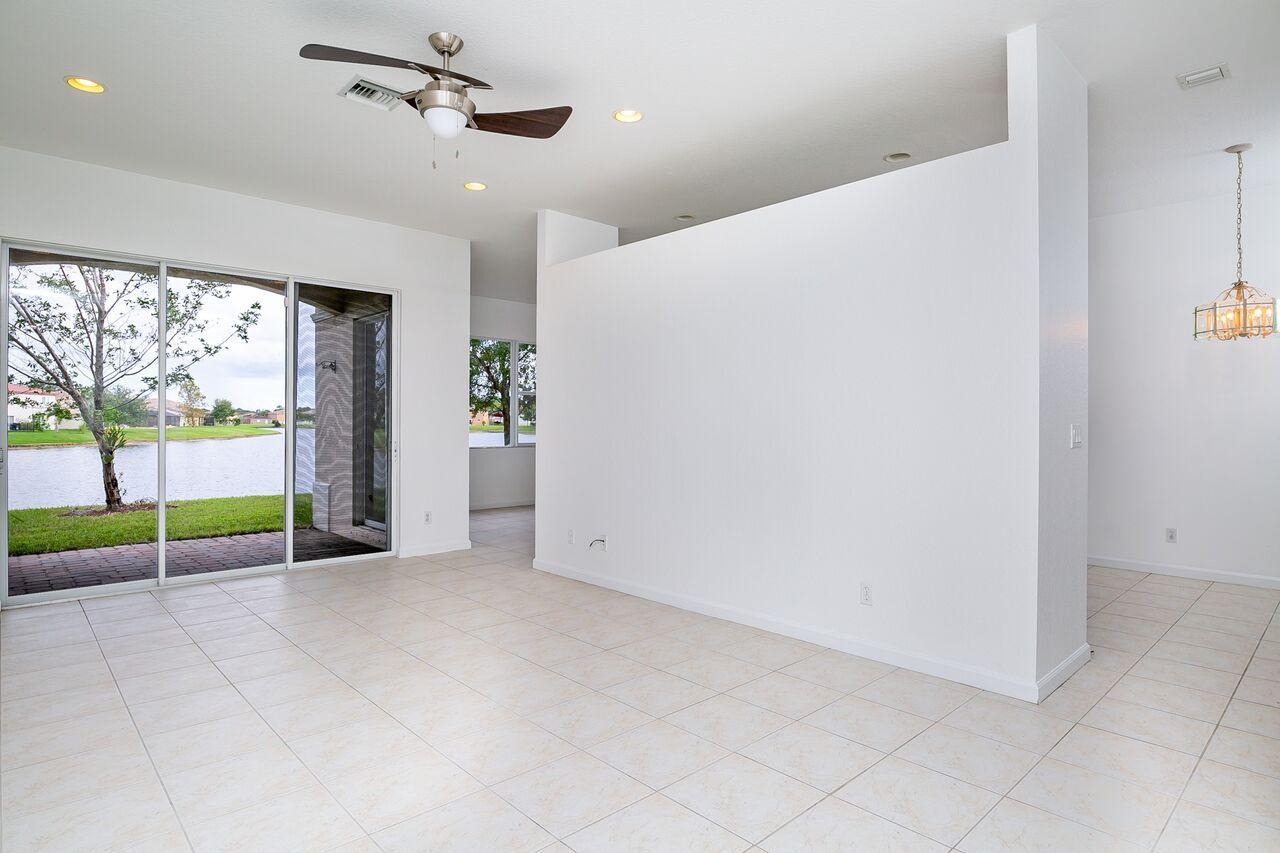 2887 Sw Cedar Dunes Drive Property Photo 11