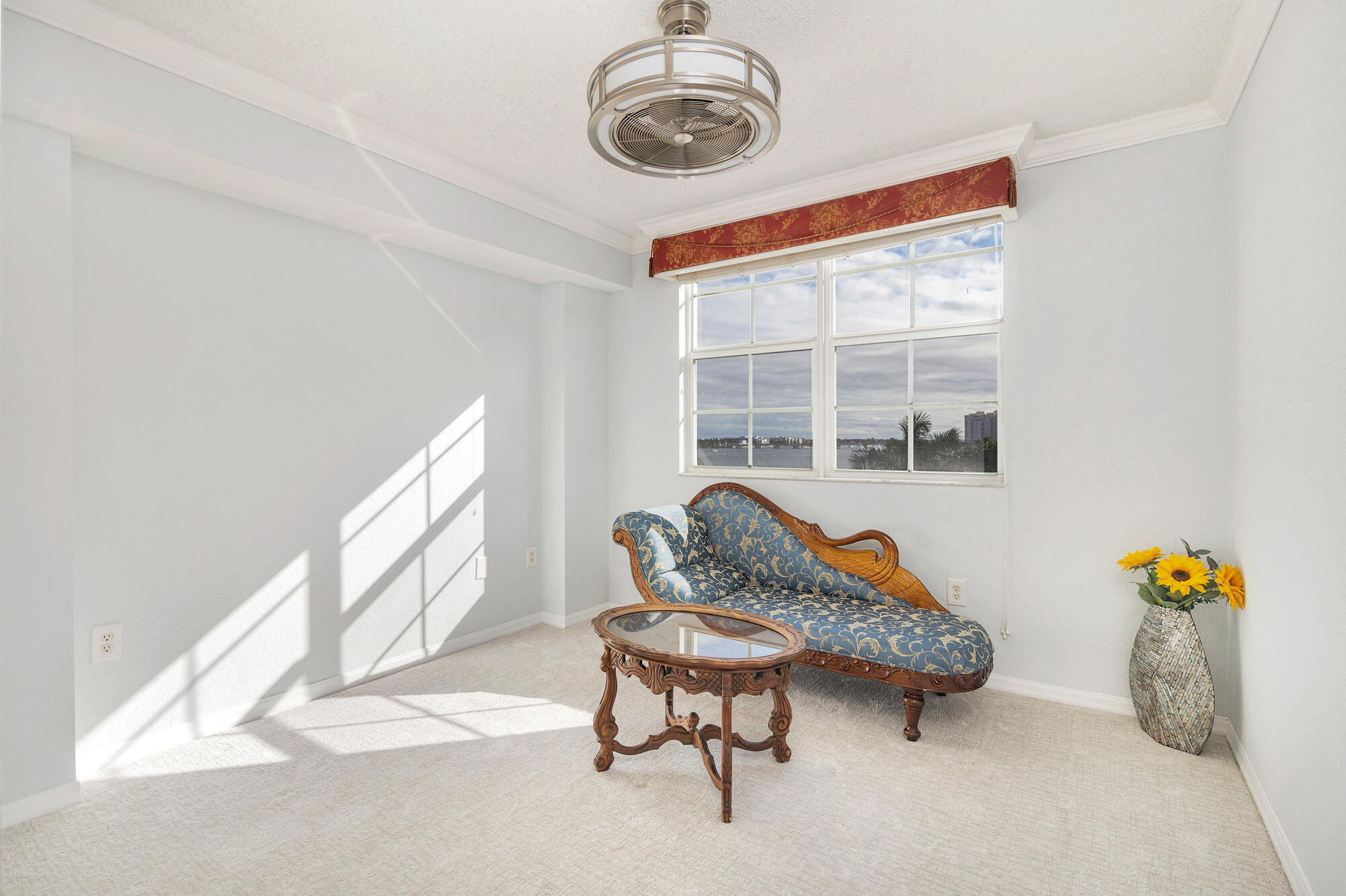 1801 N Flagler Drive 639 Property Photo 14