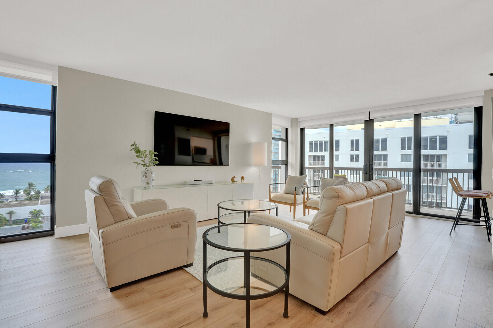 1361 S Ocean Boulevard Phb9 Property Photo 10