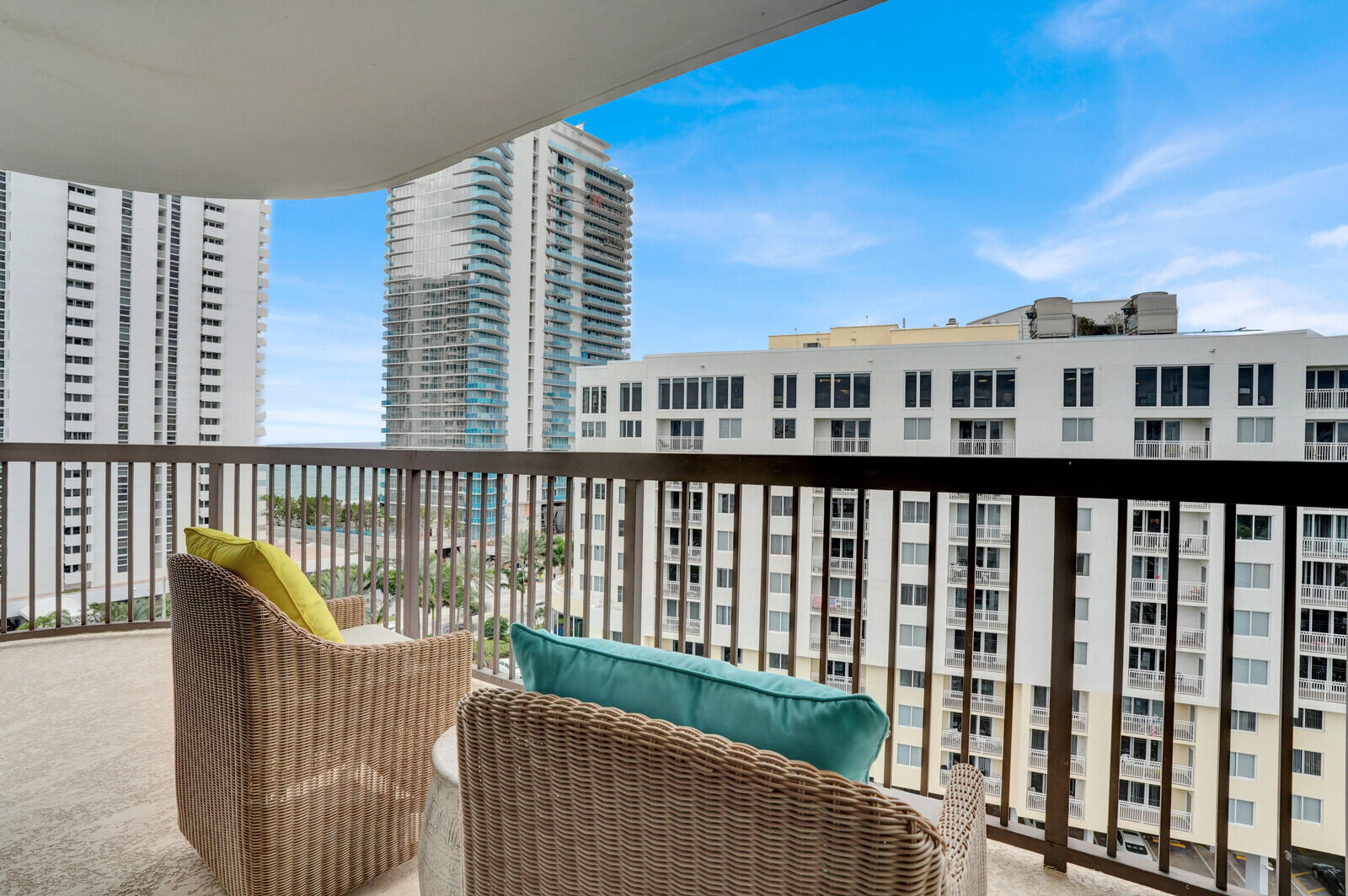 1361 S Ocean Boulevard Phb9 Property Photo 15