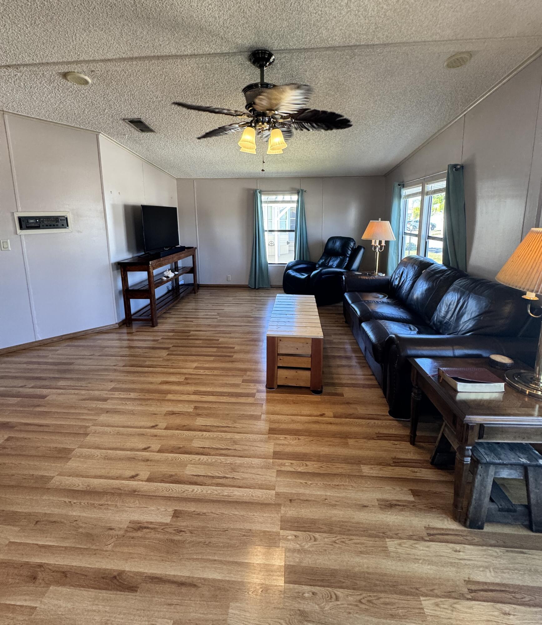 13953 Adelfa Avenue Property Photo 22