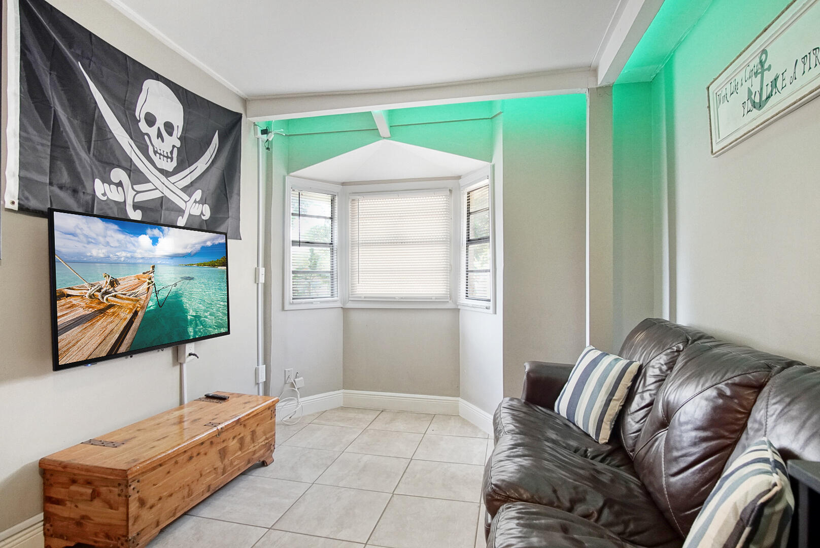 1002 Avenue E E Property Photo 12