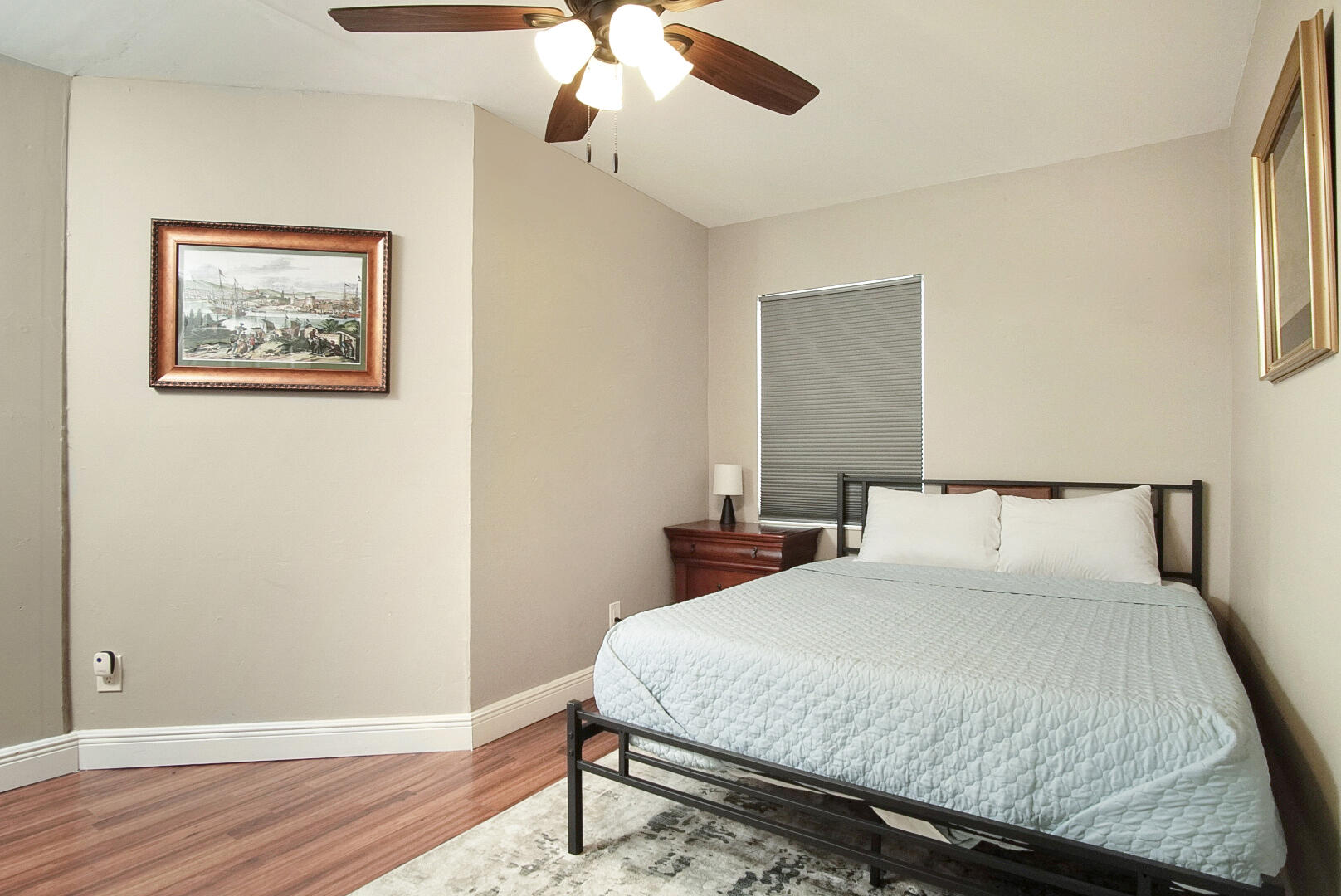 1002 Avenue E E Property Photo 16