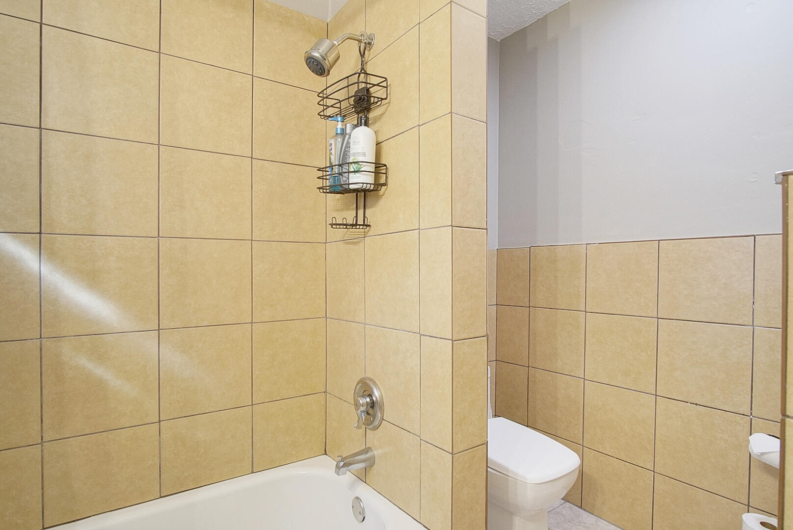 1002 Avenue E E Property Photo 22