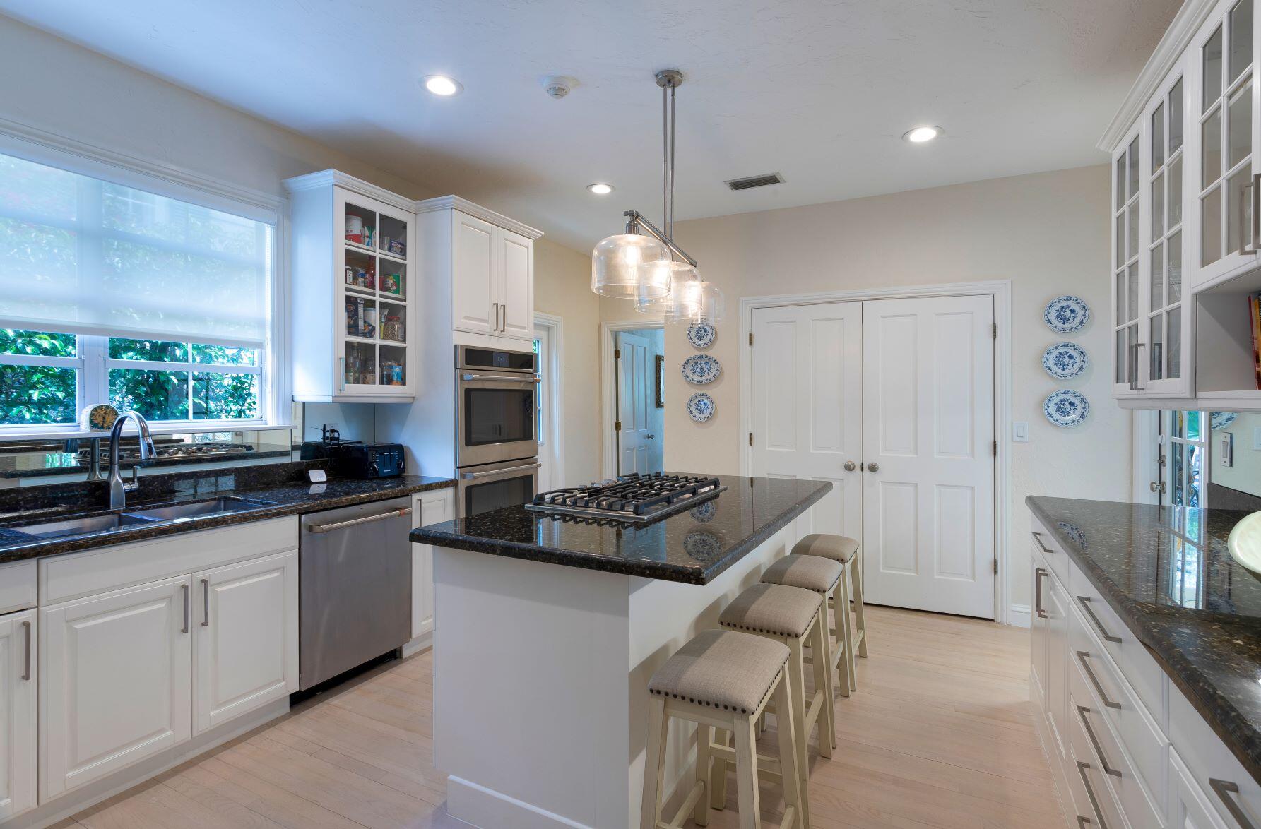 4210 Washington Road Property Photo 7