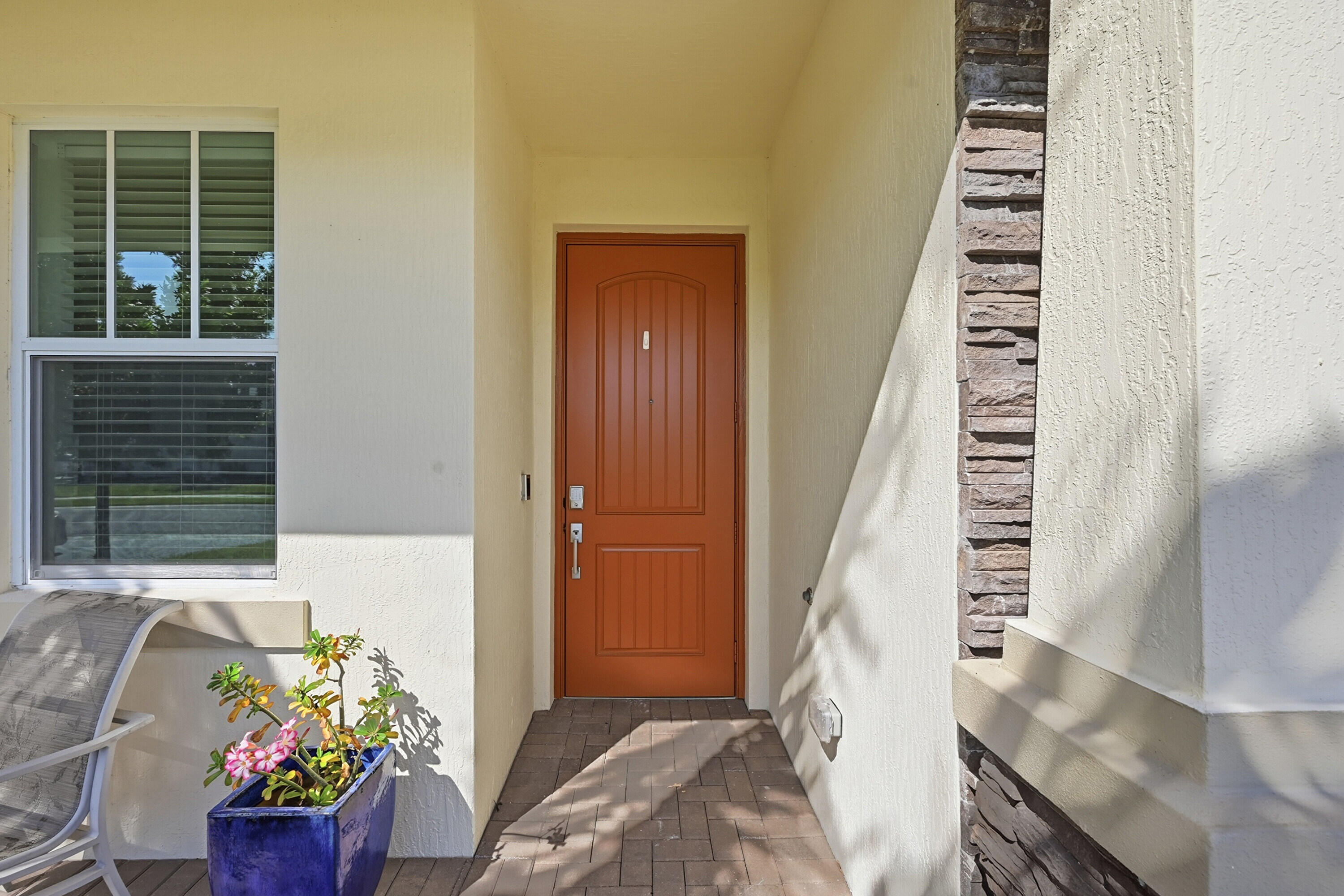 5689 Graceful Way Property Photo 5
