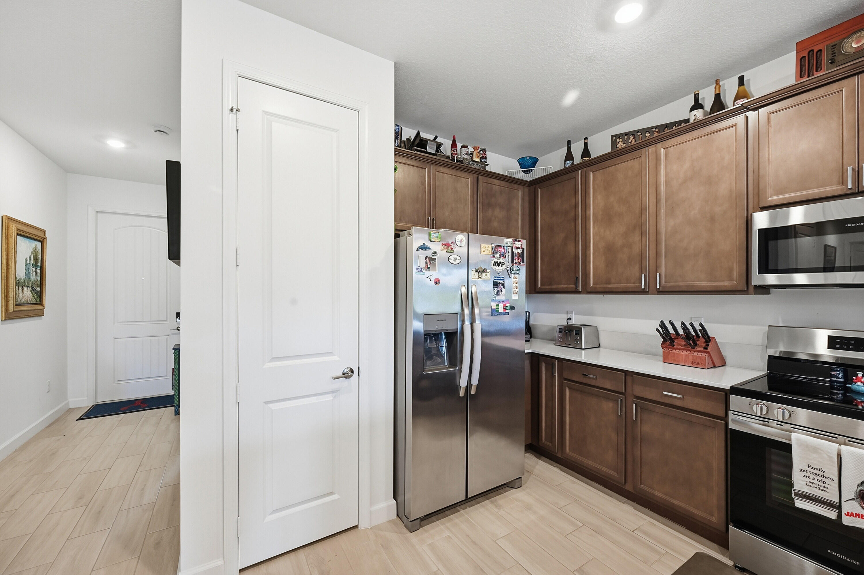 5689 Graceful Way Property Photo 11
