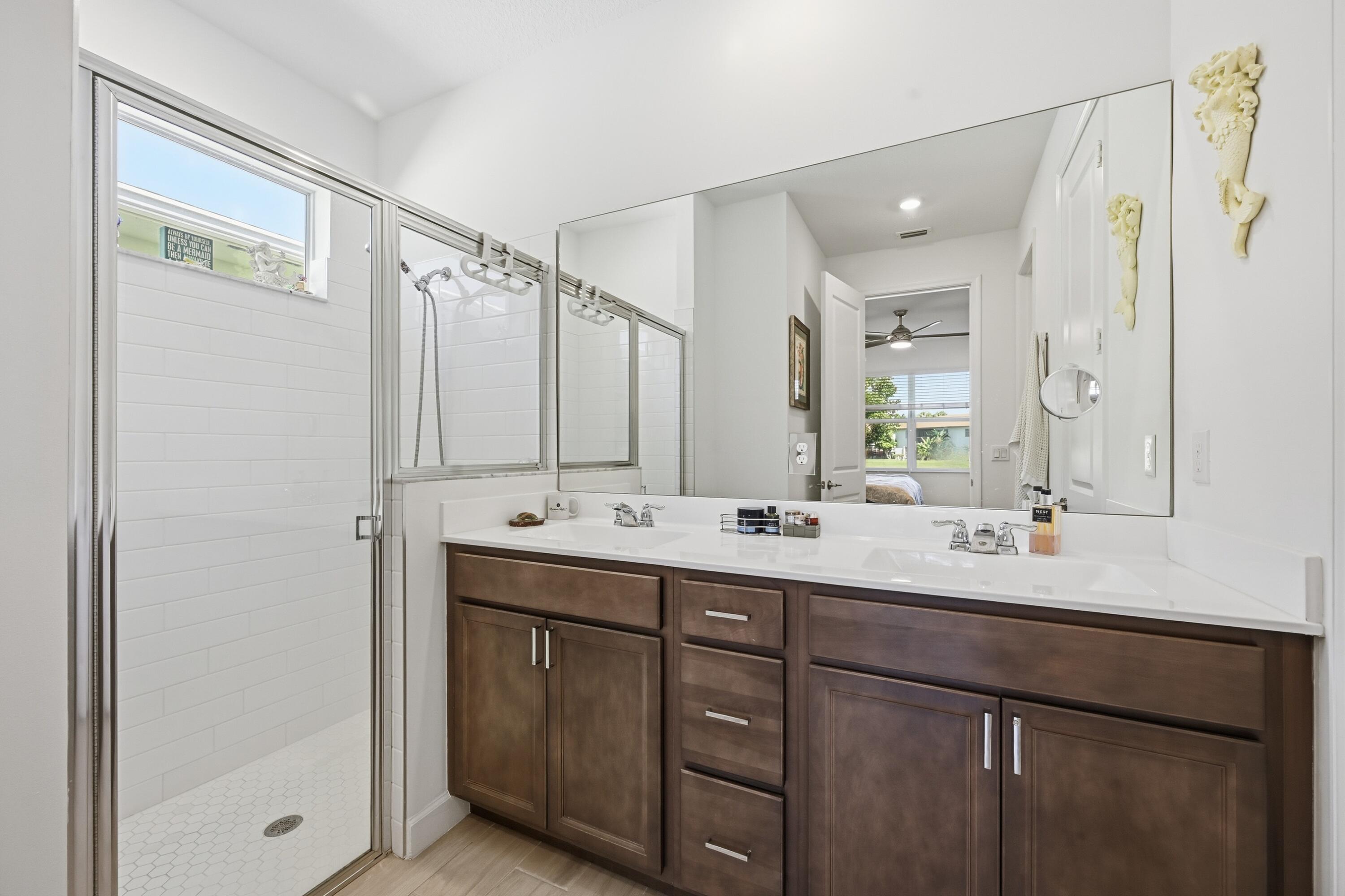 5689 Graceful Way Property Photo 23