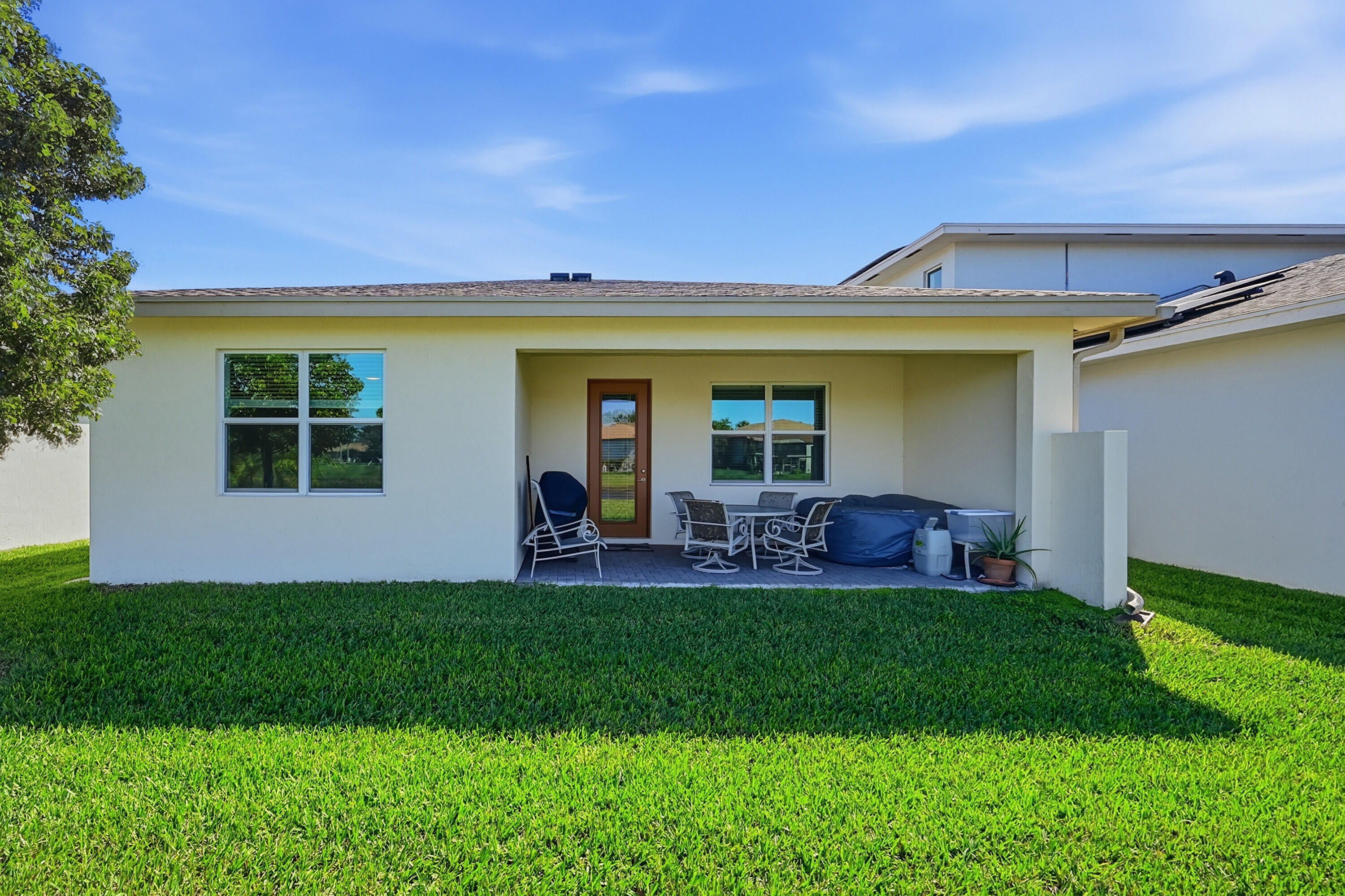 5689 Graceful Way Property Photo 28