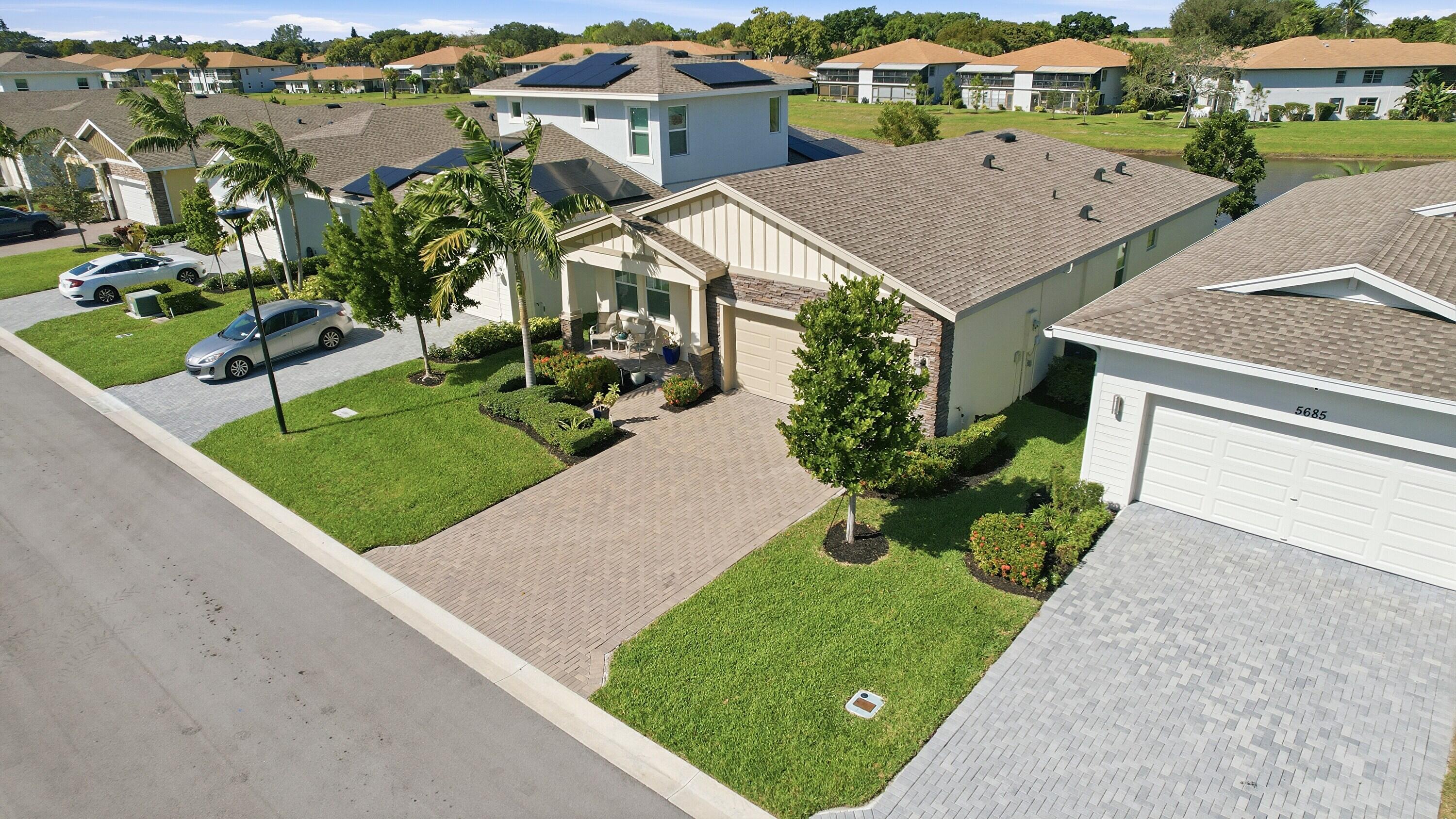 5689 Graceful Way Property Photo 34
