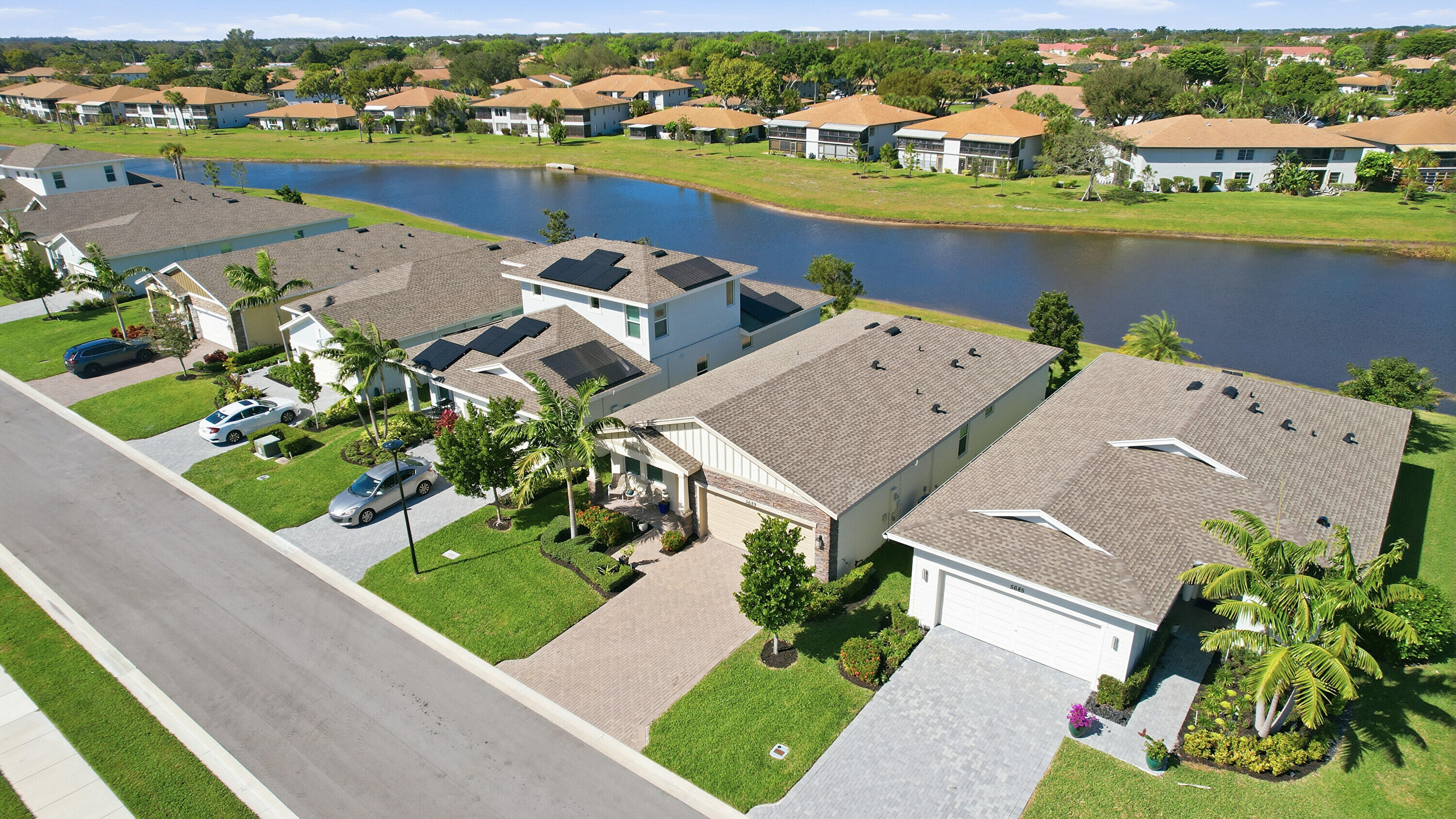 5689 Graceful Way Property Photo 35