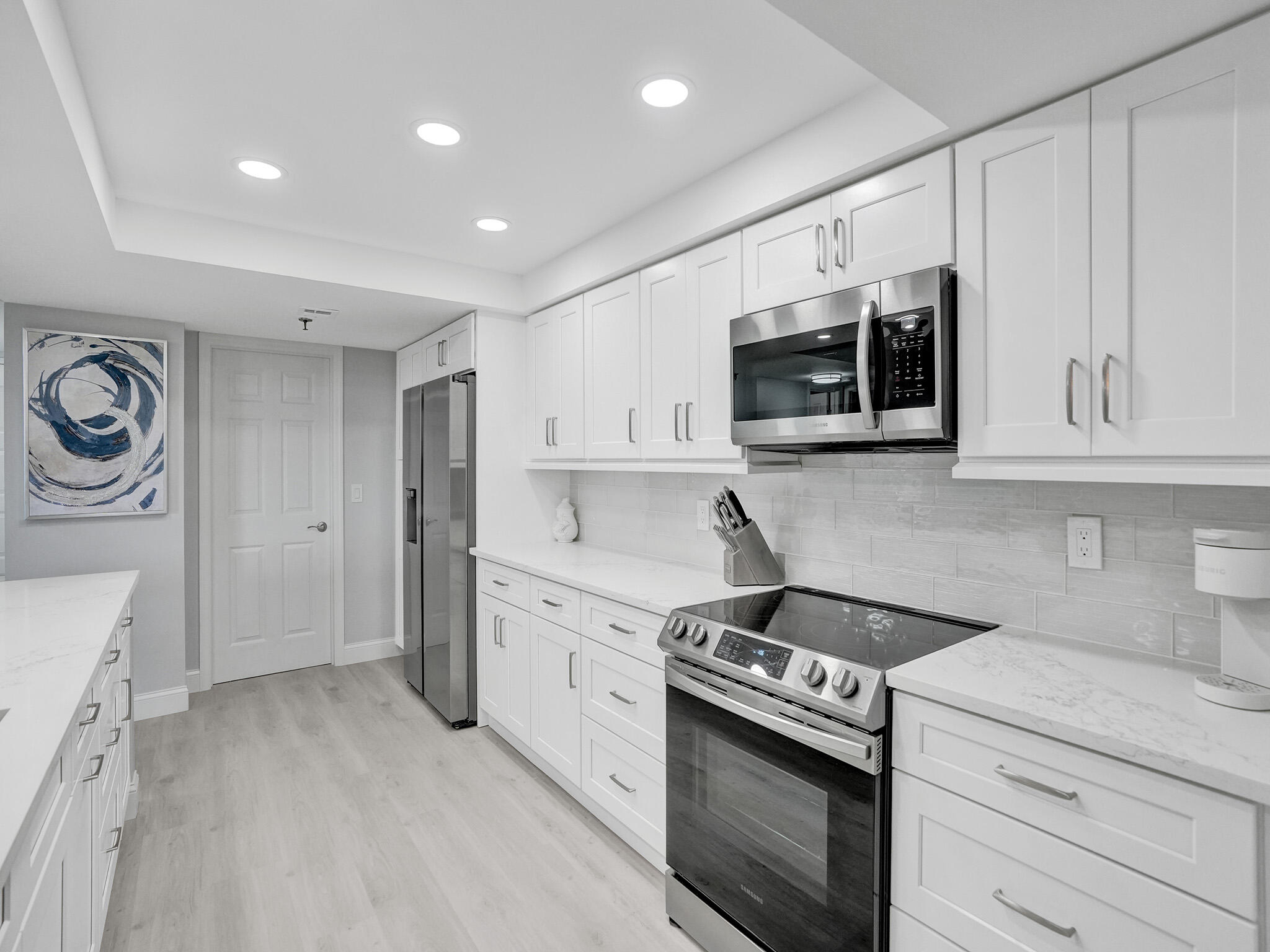 955 Egret Circle 405 Property Photo 11
