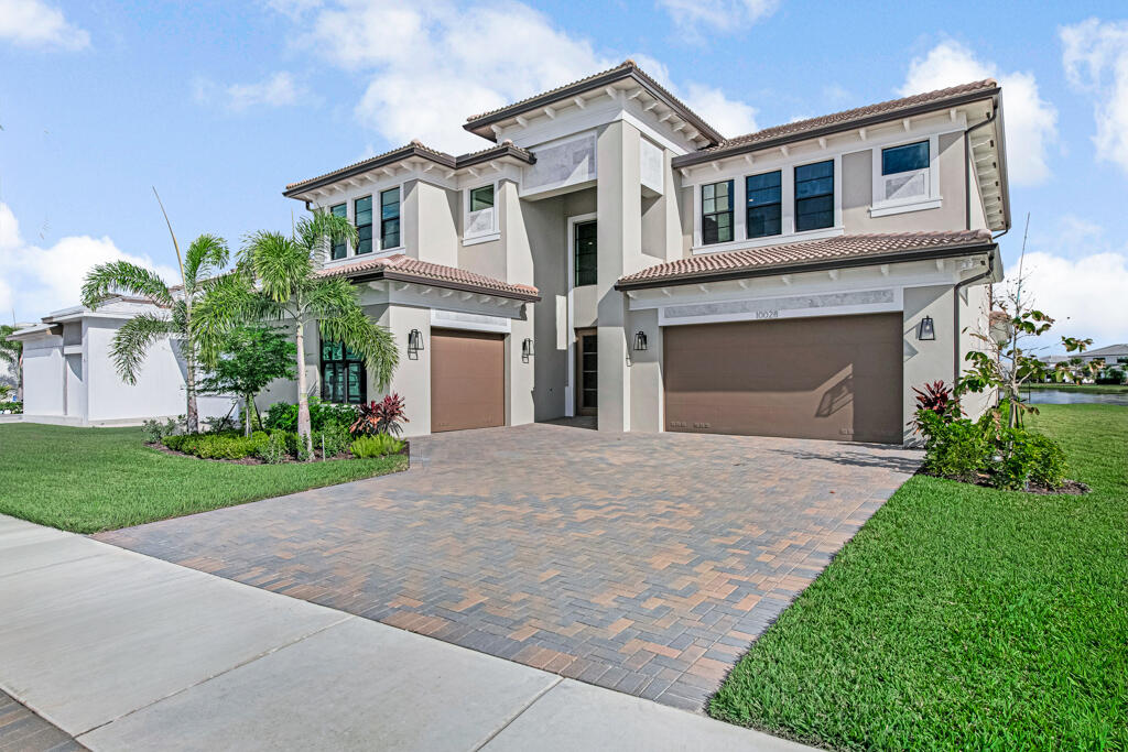 10028 Cloud View Property Photo 4
