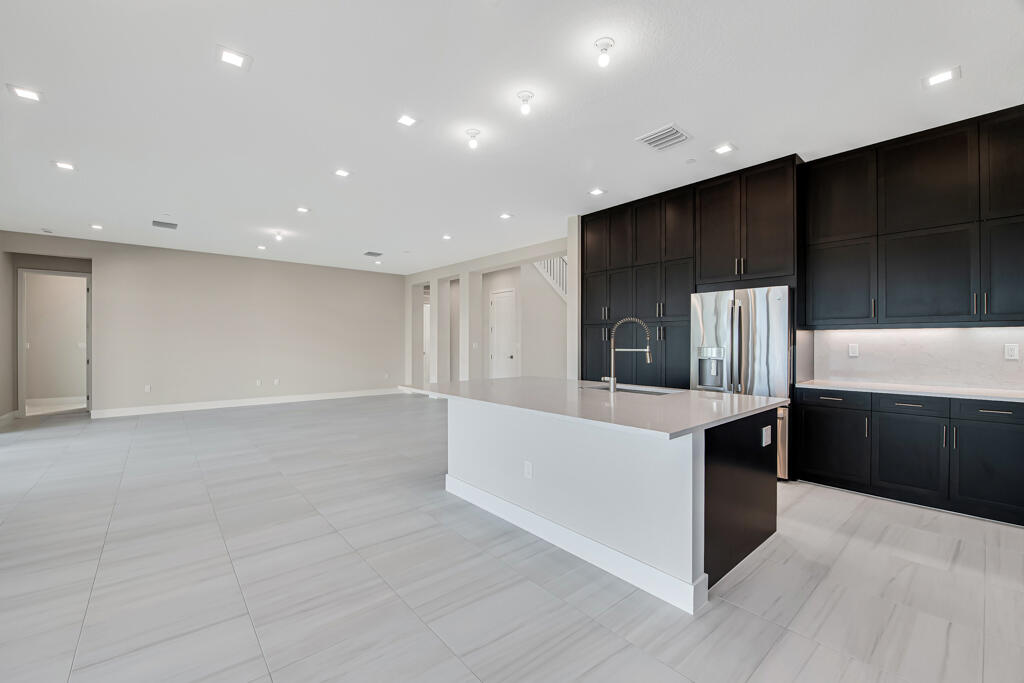 10028 Cloud View Property Photo 29