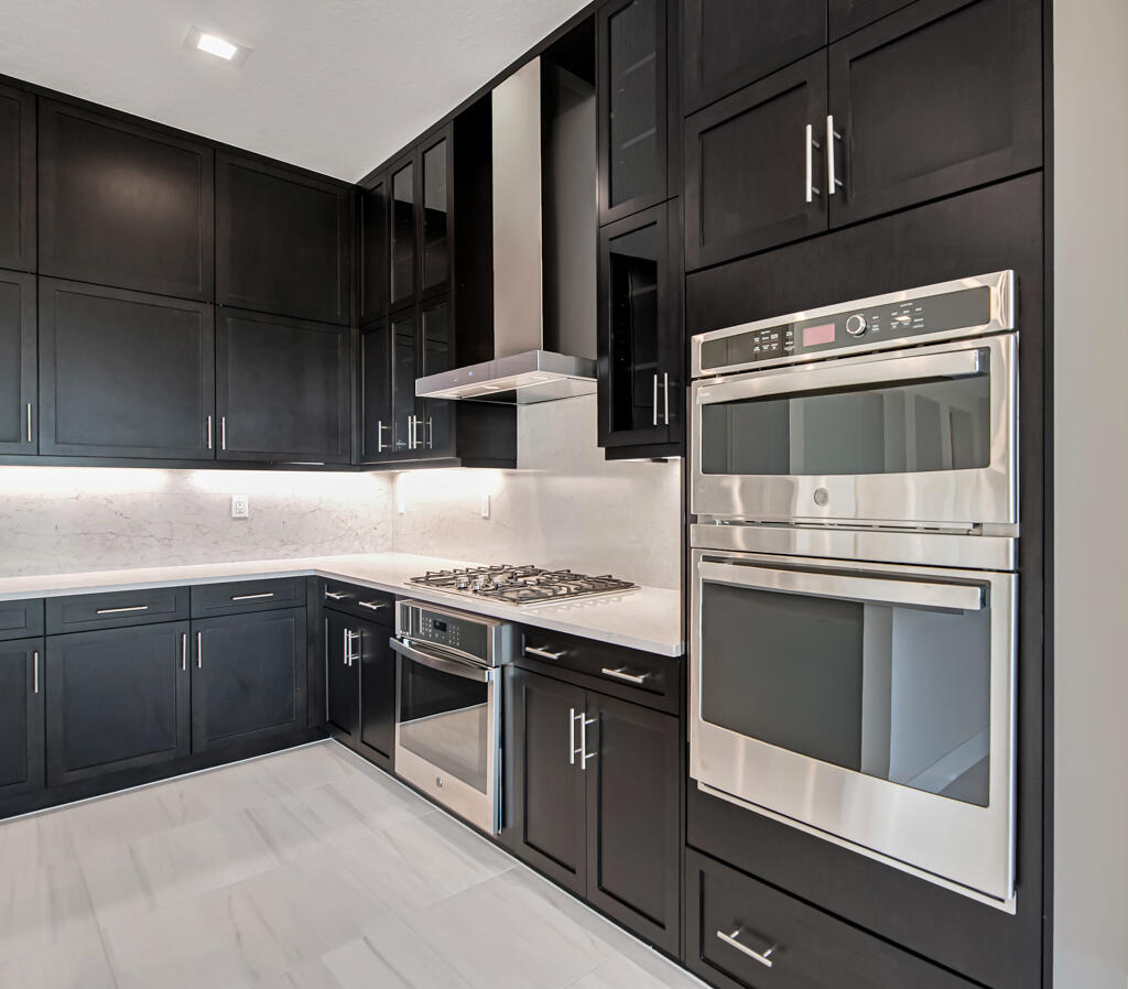 10028 Cloud View Property Photo 31