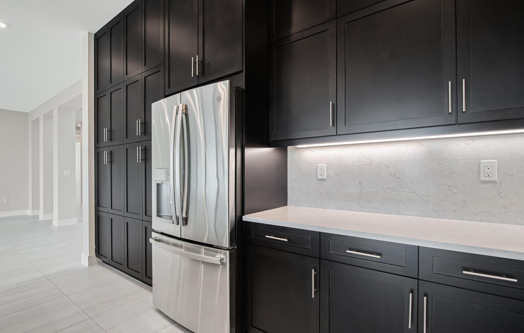 10028 Cloud View Property Photo 41