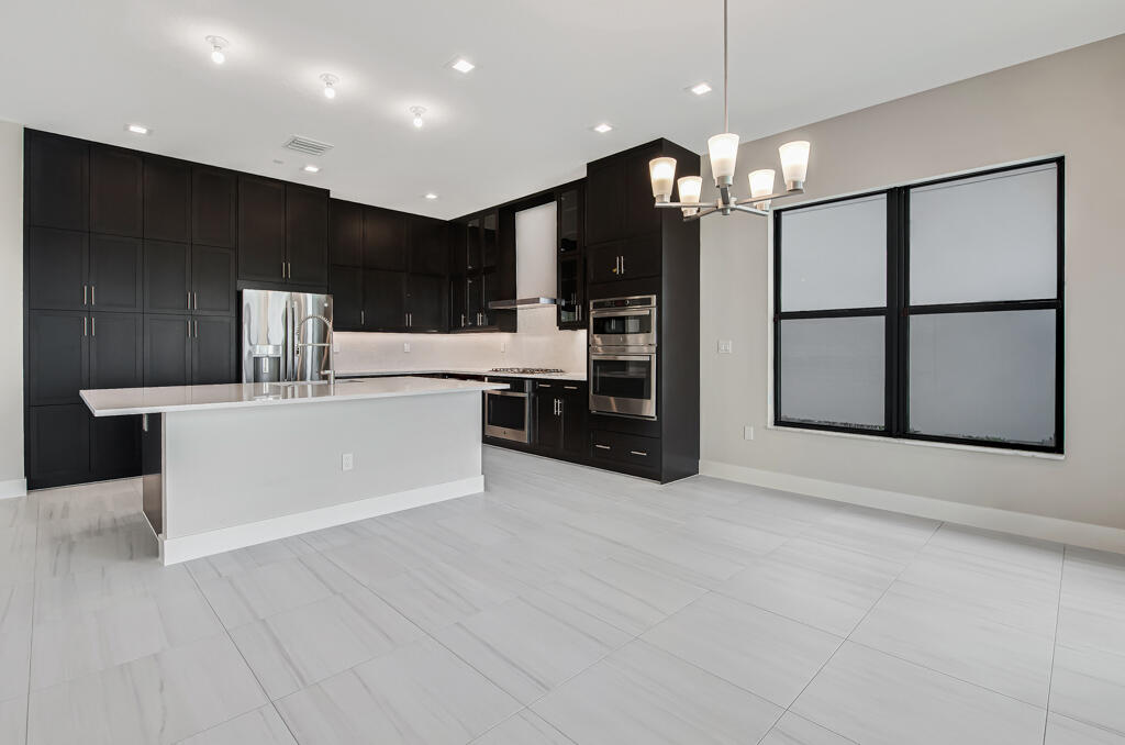 10028 Cloud View Property Photo 50