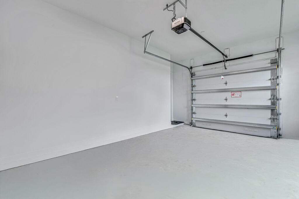 10028 Cloud View Property Photo 97