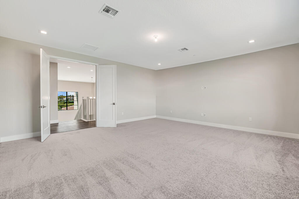 10028 Cloud View Property Photo 107