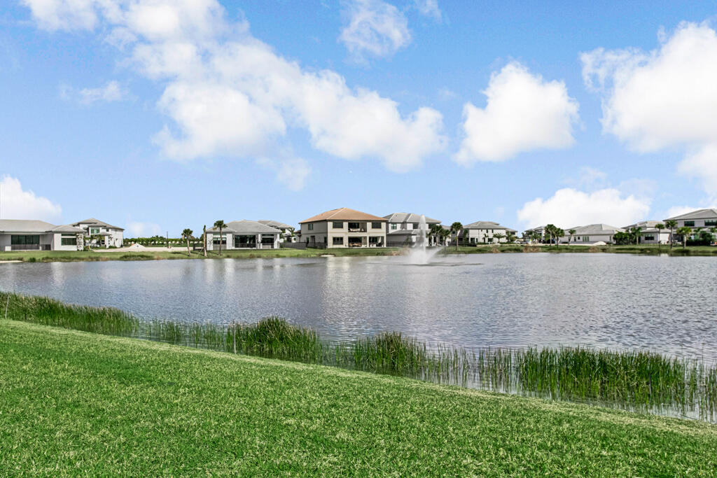 10028 Cloud View Property Photo 130
