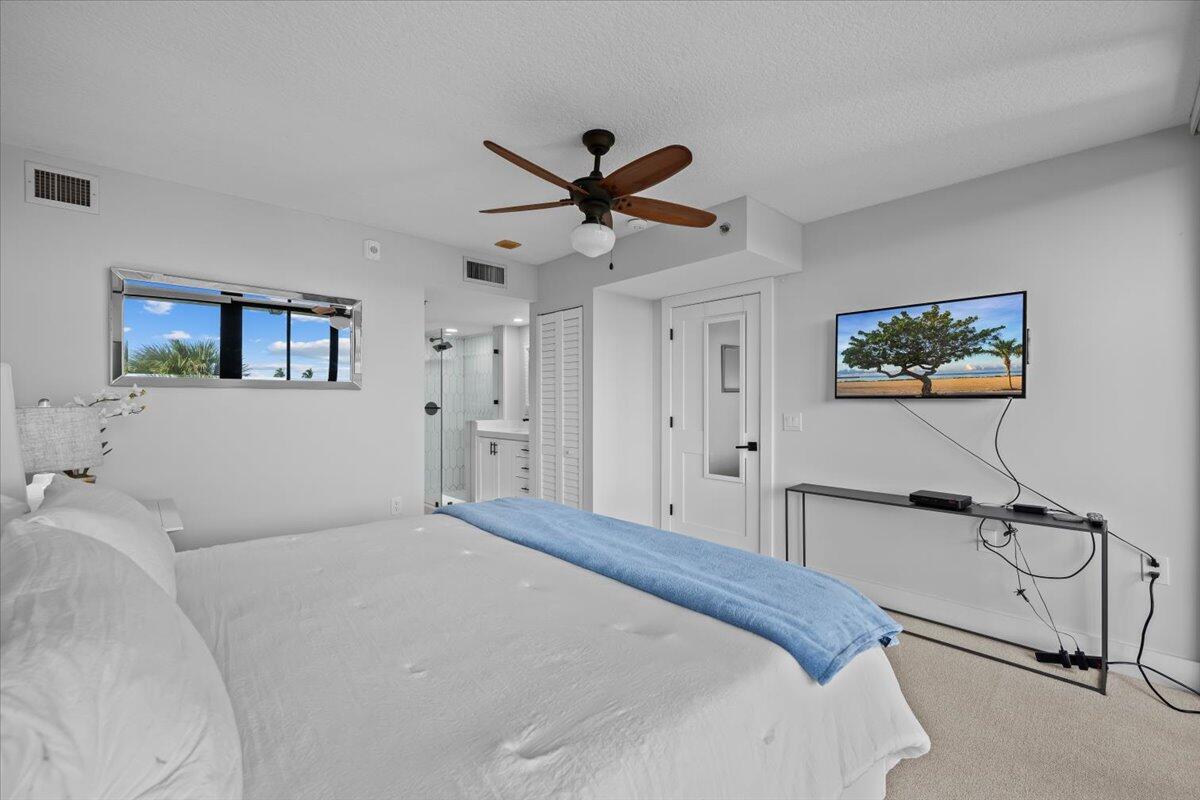 201 S Seas Drive 404 Property Photo 23