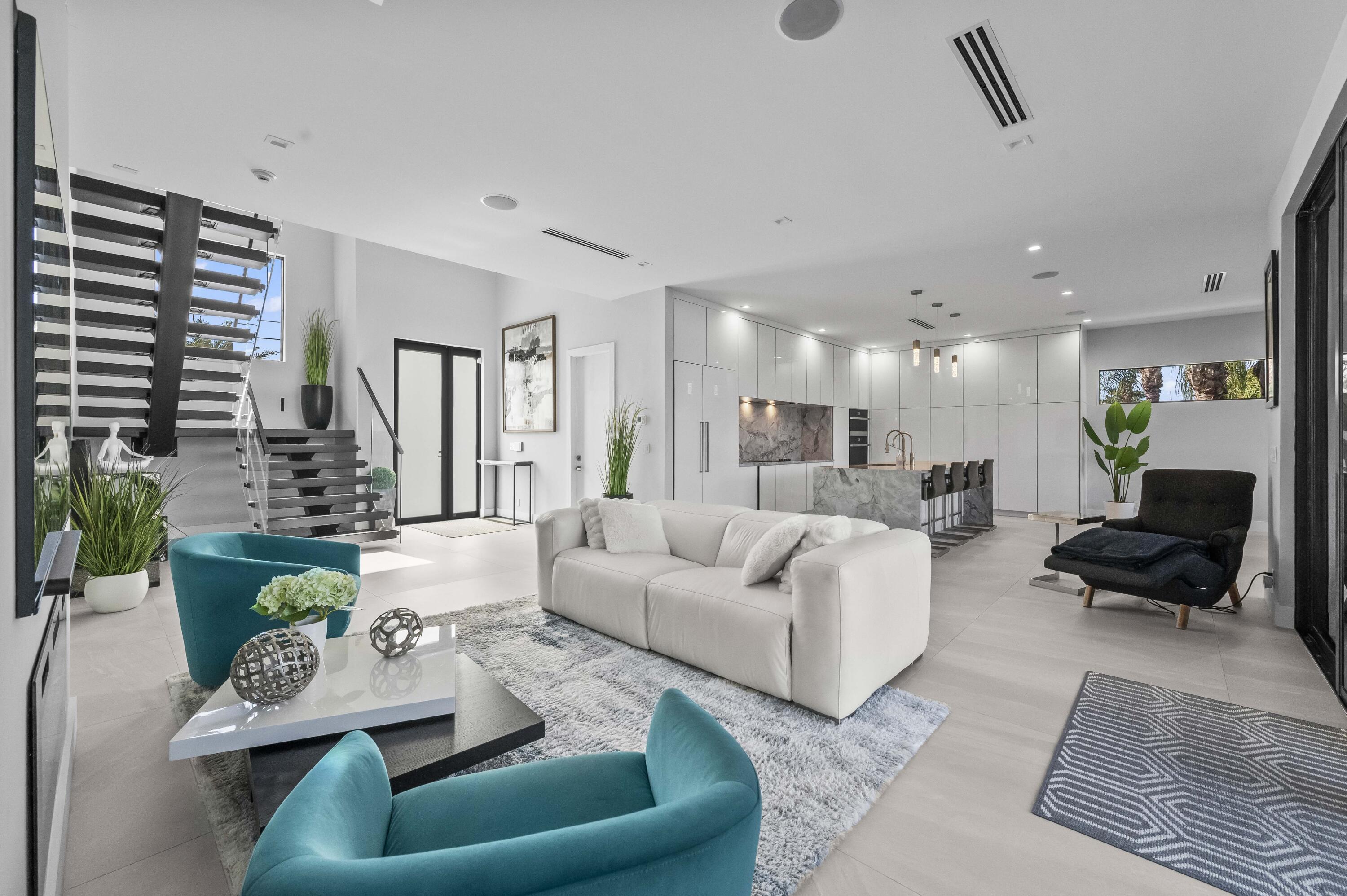 1201 Mandarin Isle Property Photo 9