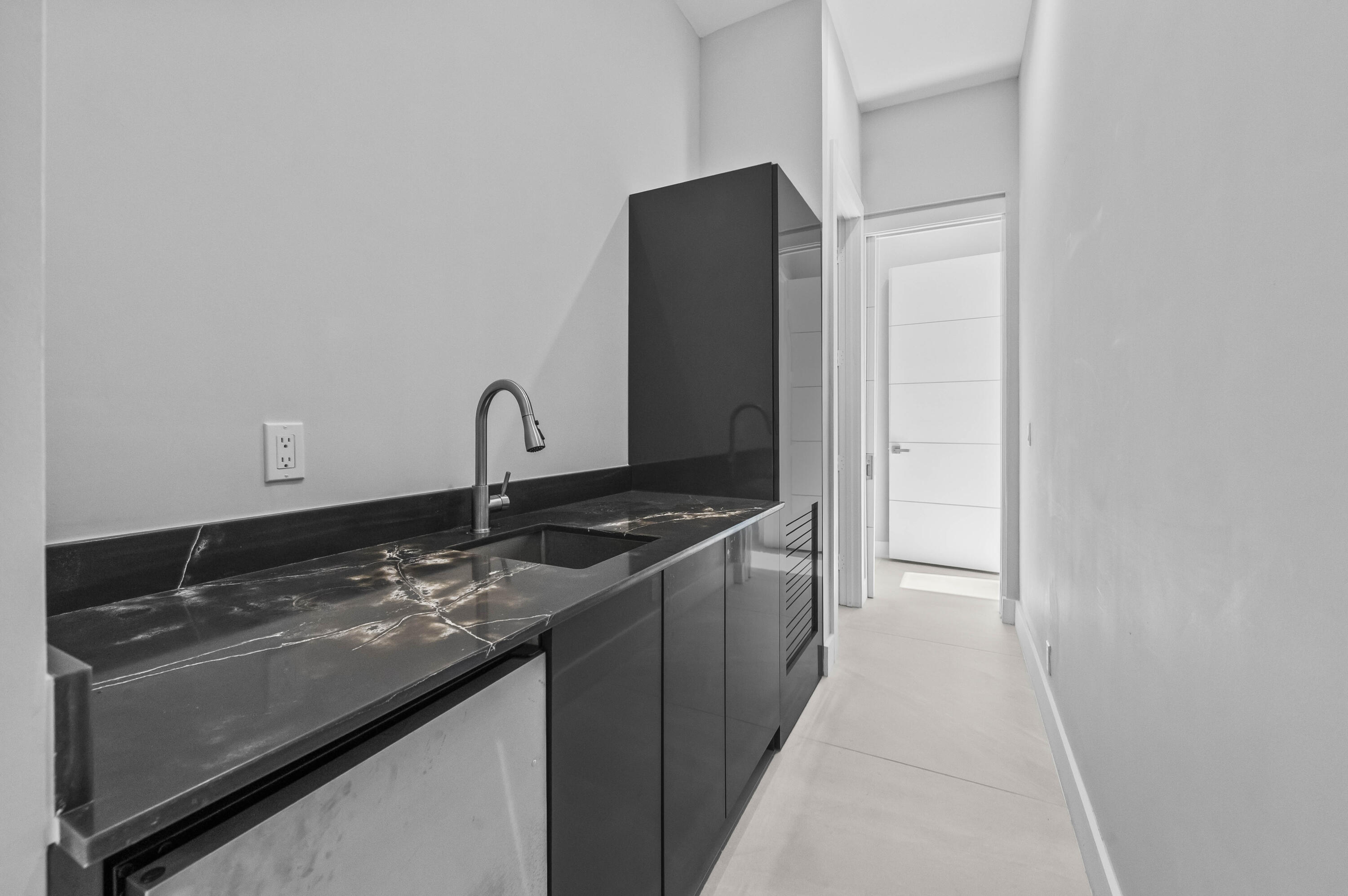 1201 Mandarin Isle Property Photo 23