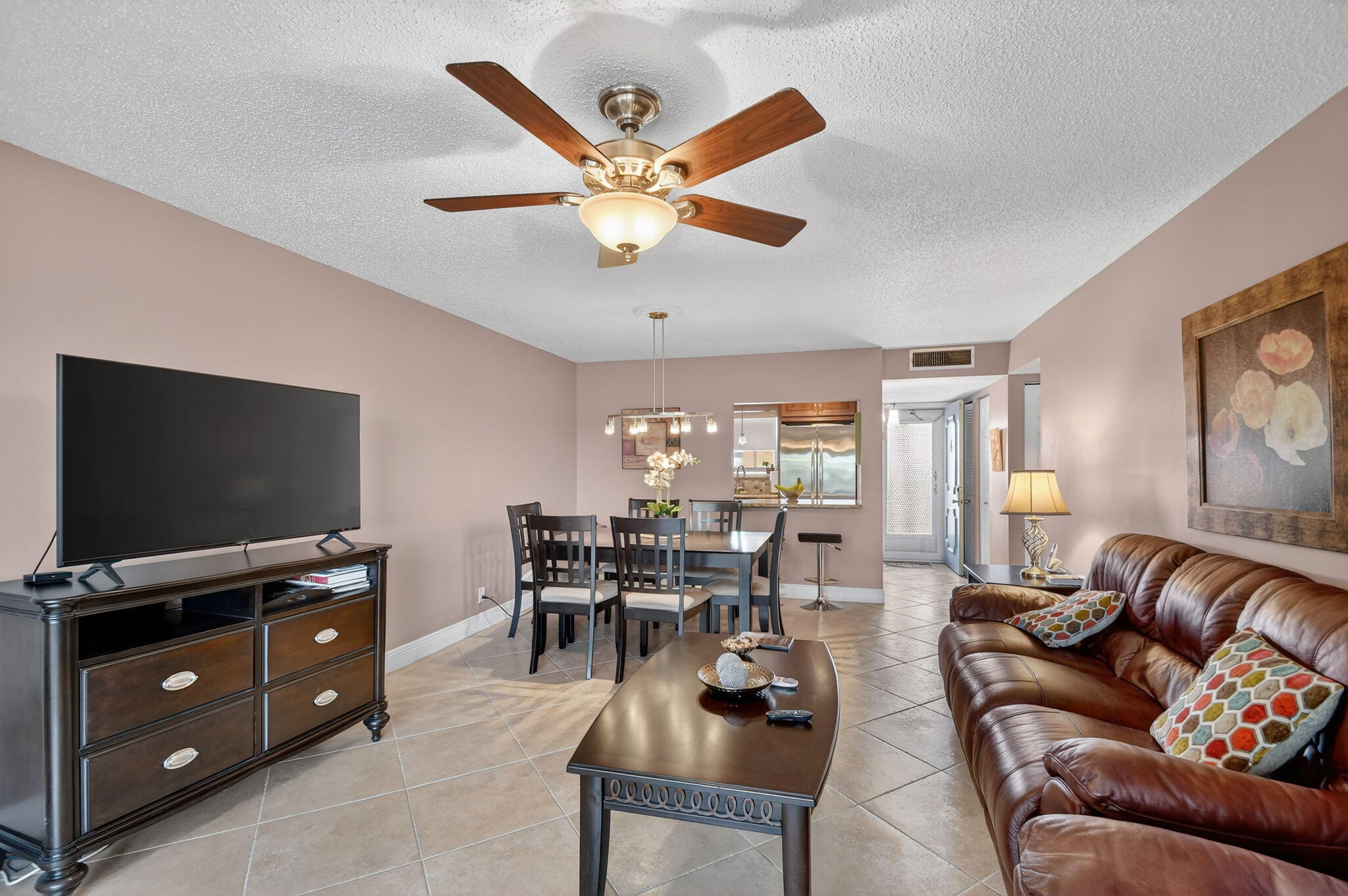 729 Lori Drive 302 Property Photo 14