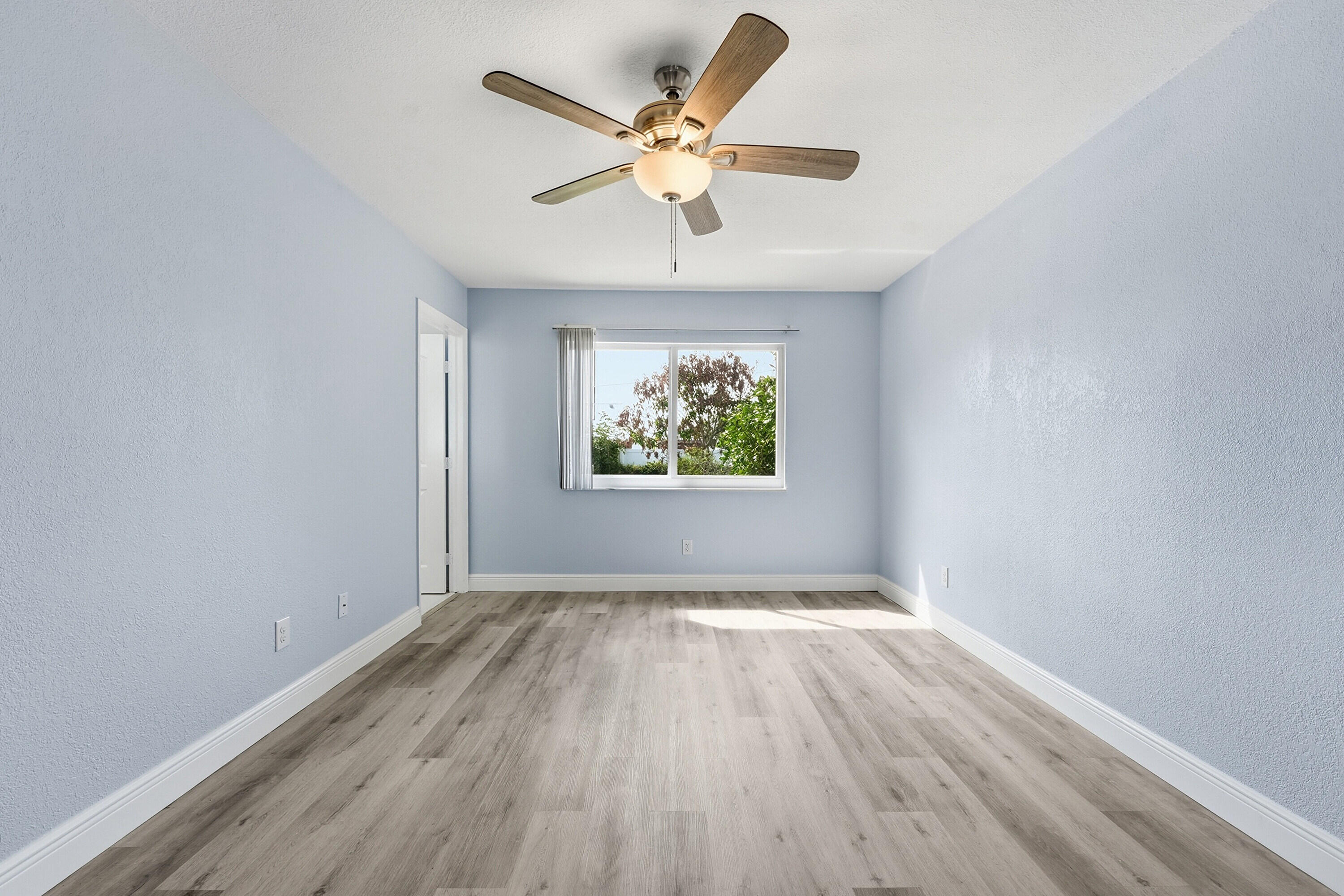 420 Se Streamlet Avenue Property Photo 18