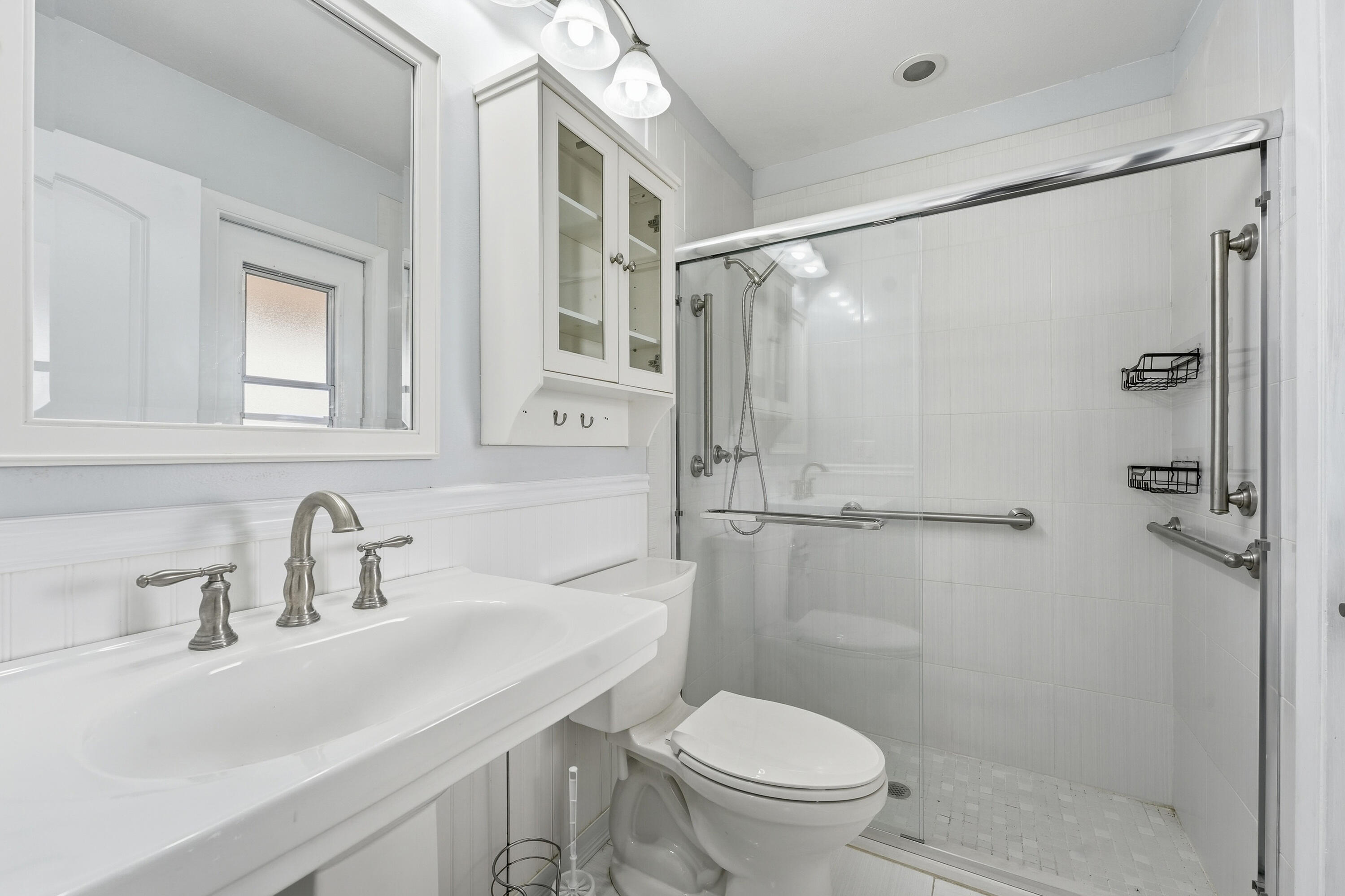 420 Se Streamlet Avenue Property Photo 19