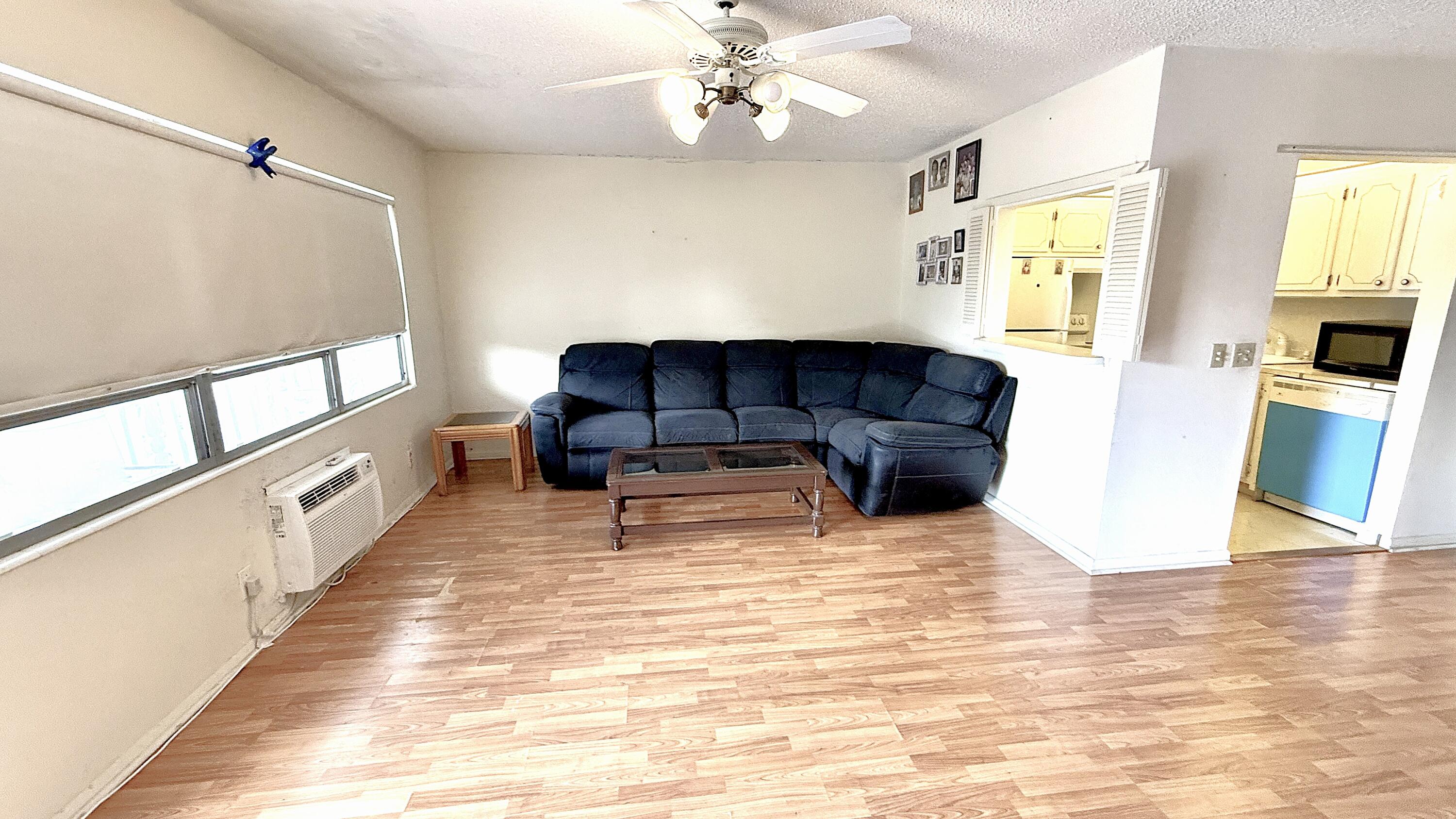 122 Oakridge I Property Photo 2