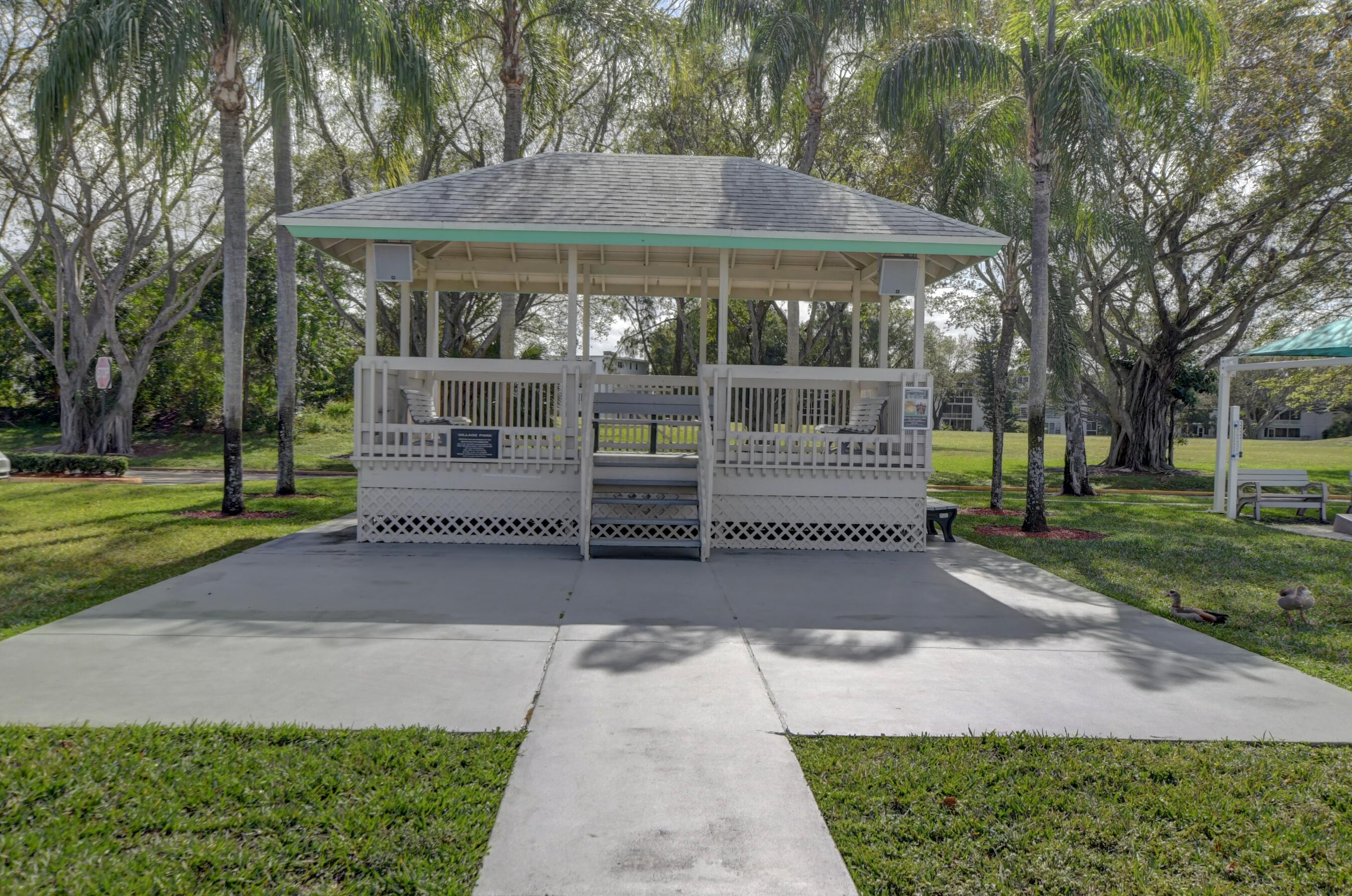 122 Oakridge I Property Photo 42