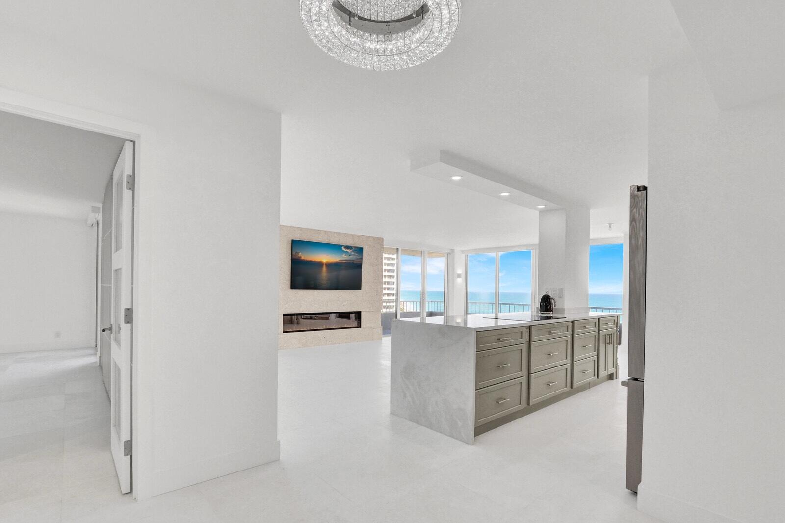 5510 N Ocean Drive 7c Property Photo 11