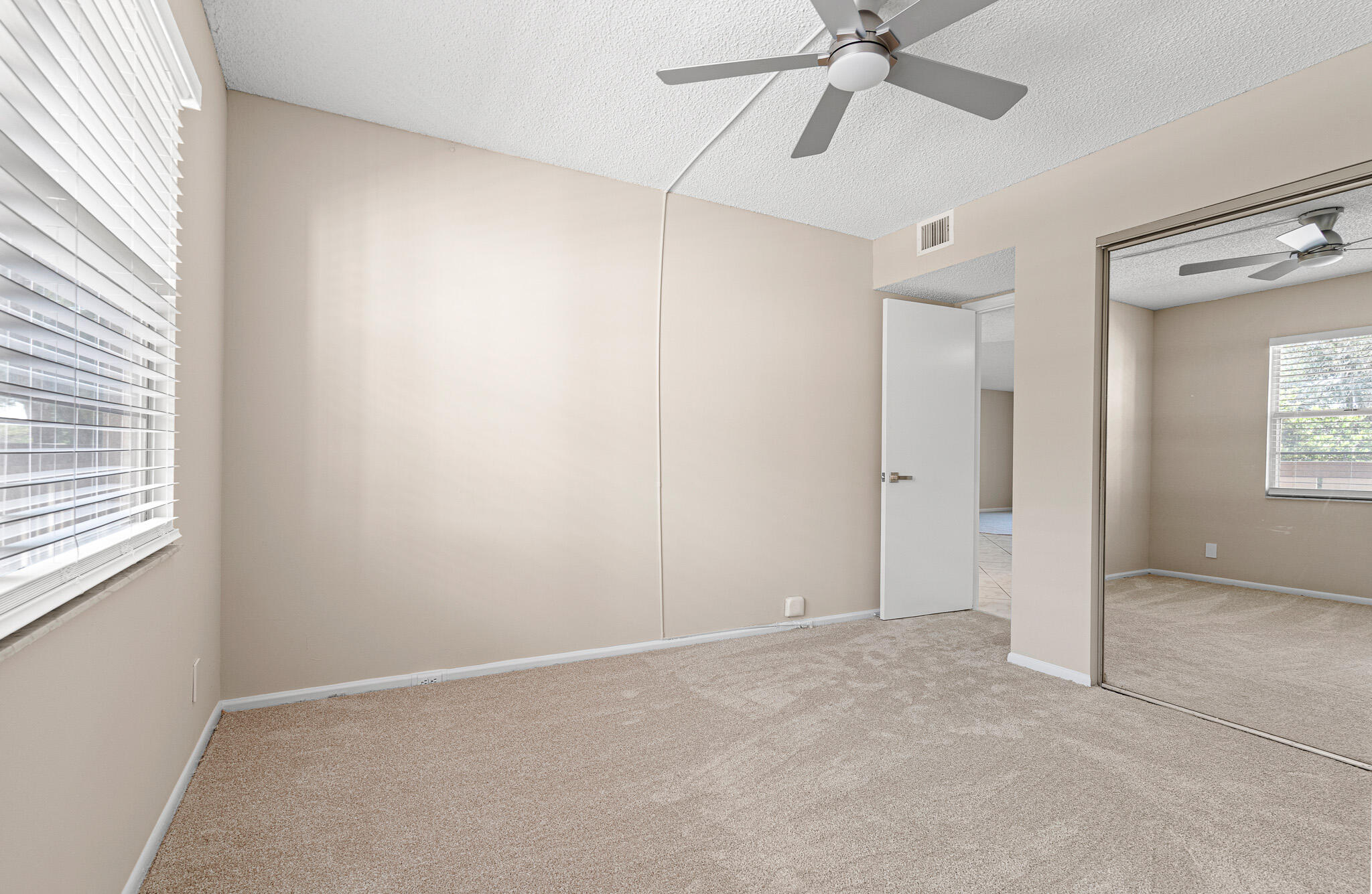1606 Abaco Drive H2 Property Photo 14