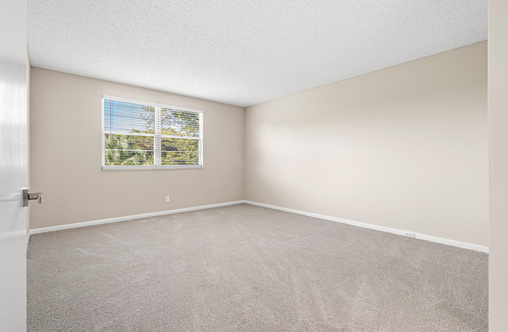 1606 Abaco Drive H2 Property Photo 19