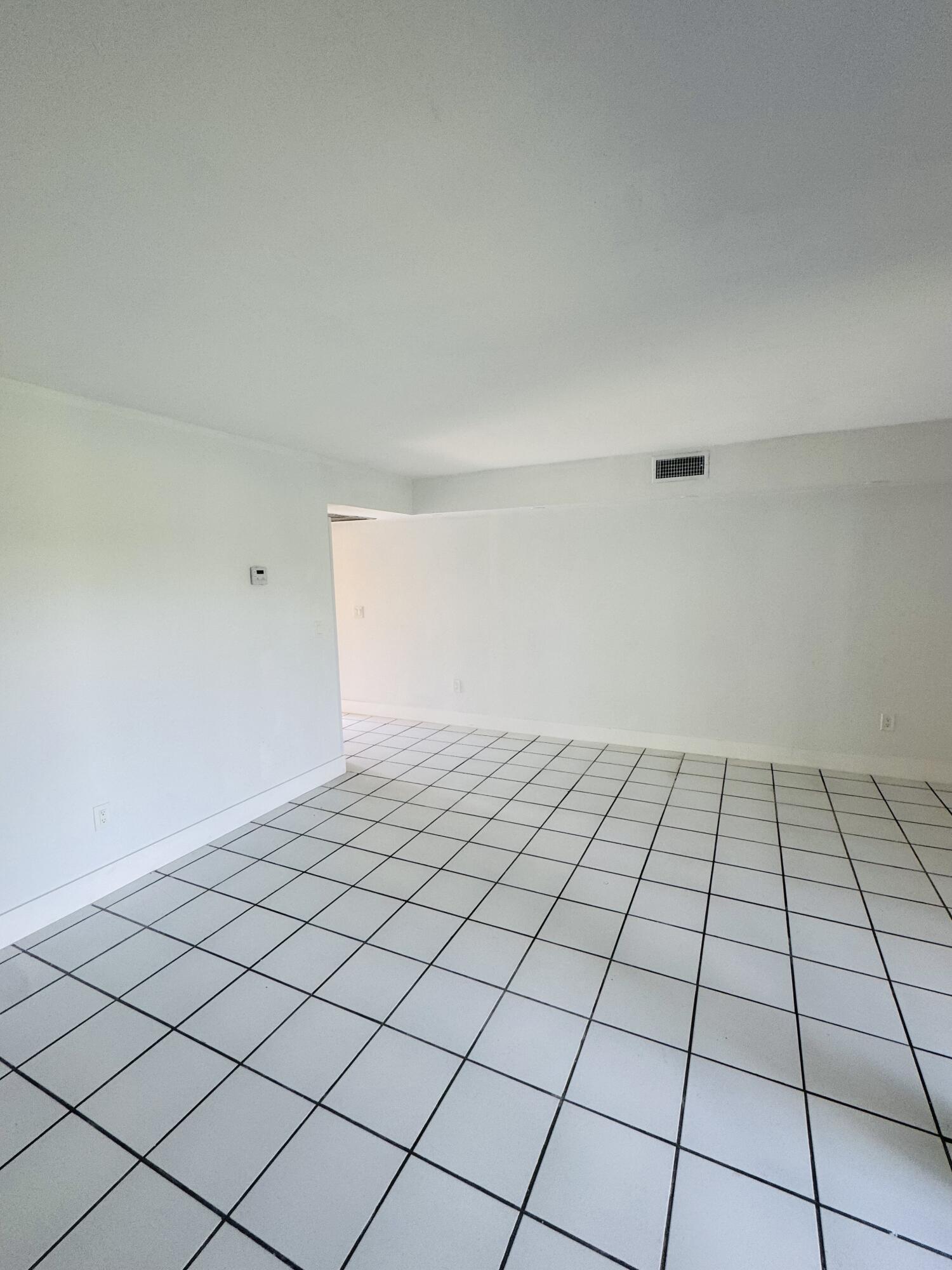 1021 Adams Avenue 1021f Property Photo 12