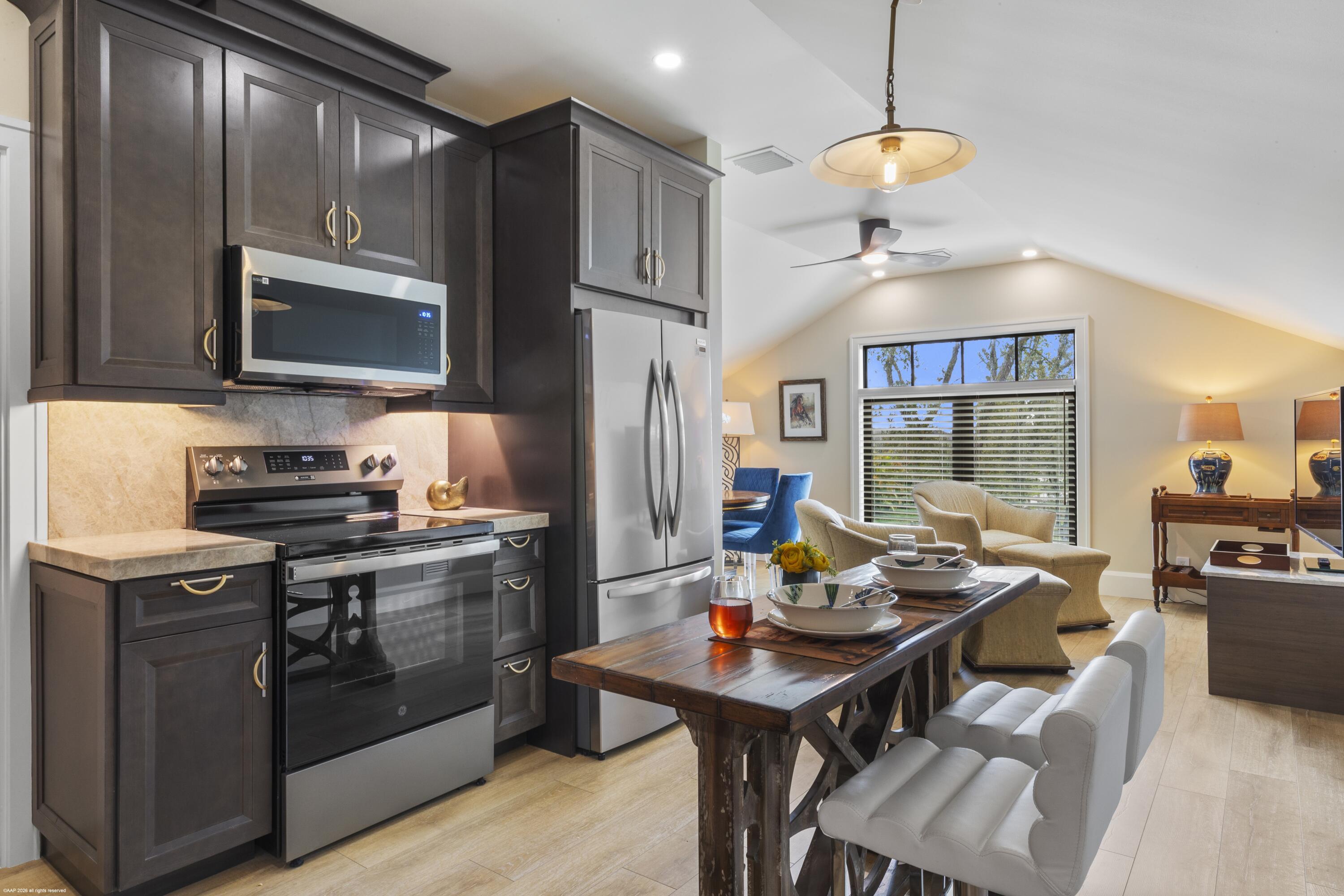 16219 Hollow Tree Lane Property Photo 69