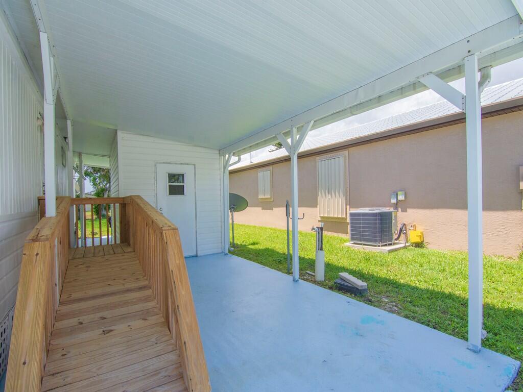 14 Golf Drive Property Photo 8